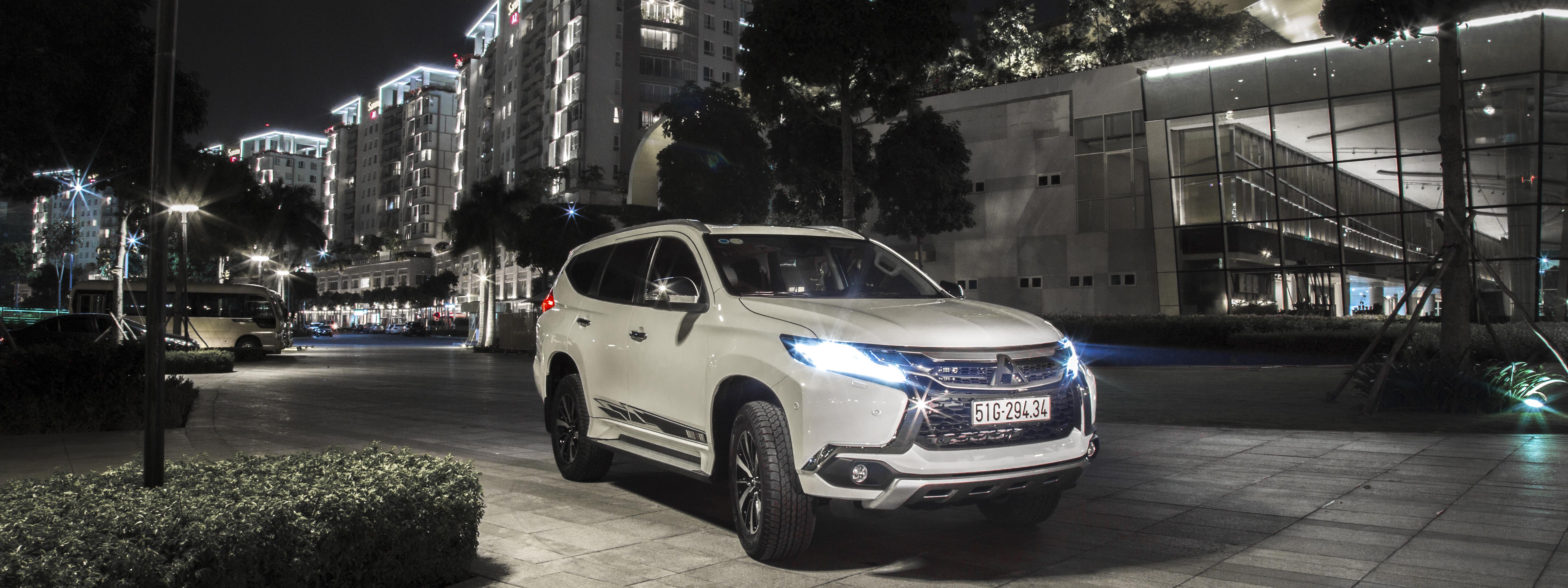 Đánh giá Mitsubishi Pajero Sport 2017 - hộp số 8 cấp, 1 tỷ rưỡi, chất chơi tương xứng với giá tiền