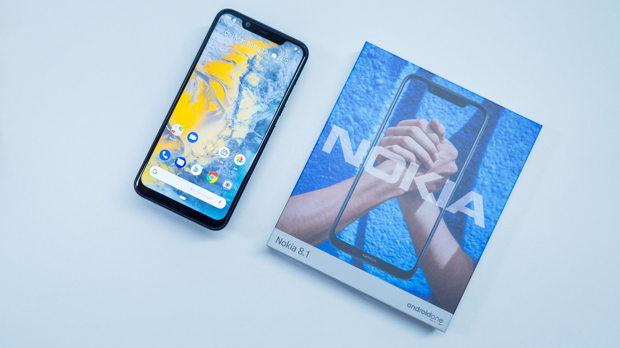 Mở hộp Nokia 8.1: hoàn thiện tốt, ống kính ZEISS, Snapdragon 710, Android 9, giá bất ngờ 7.99 triệu