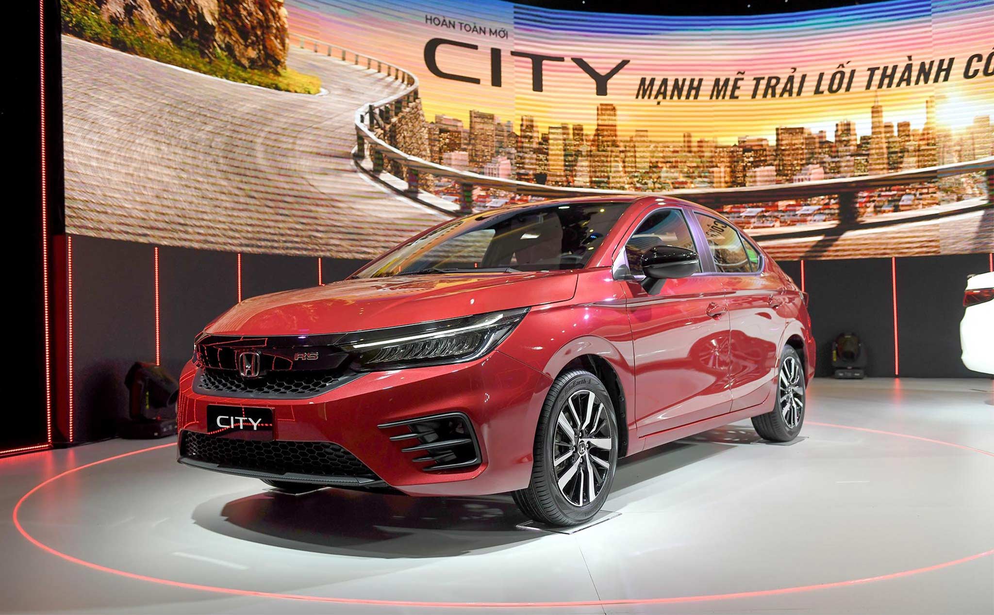 Honda City hoàn toàn mới ra mắt thị trường Việt Nam: 3 phiên bản, giá từ 529 triệu