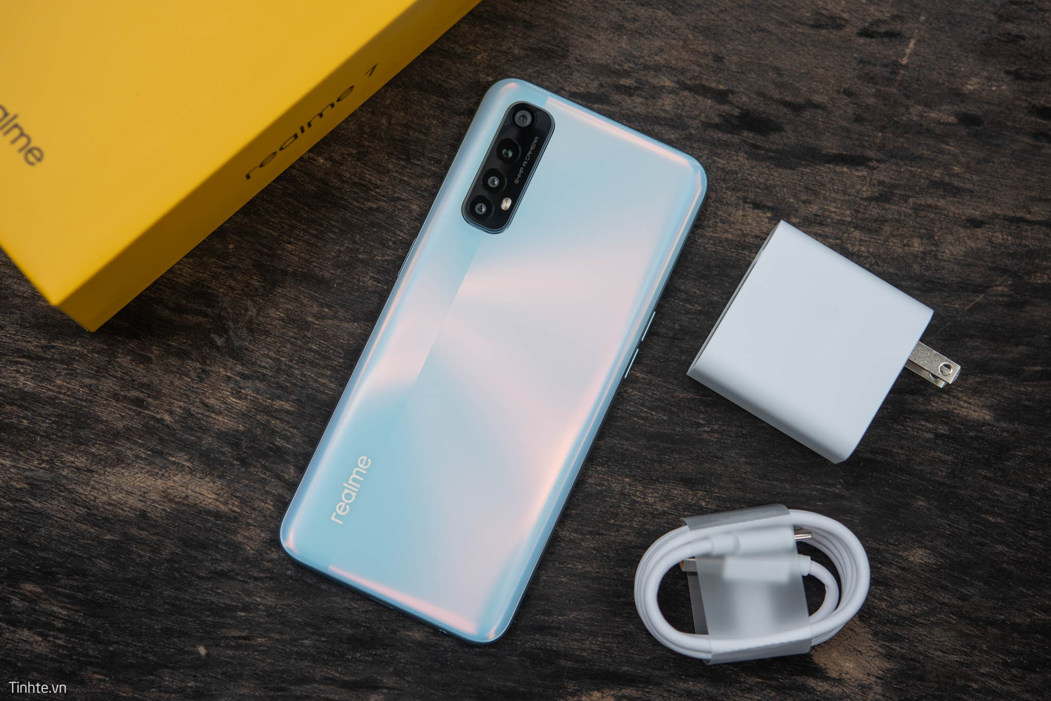 realme7_1.jpeg