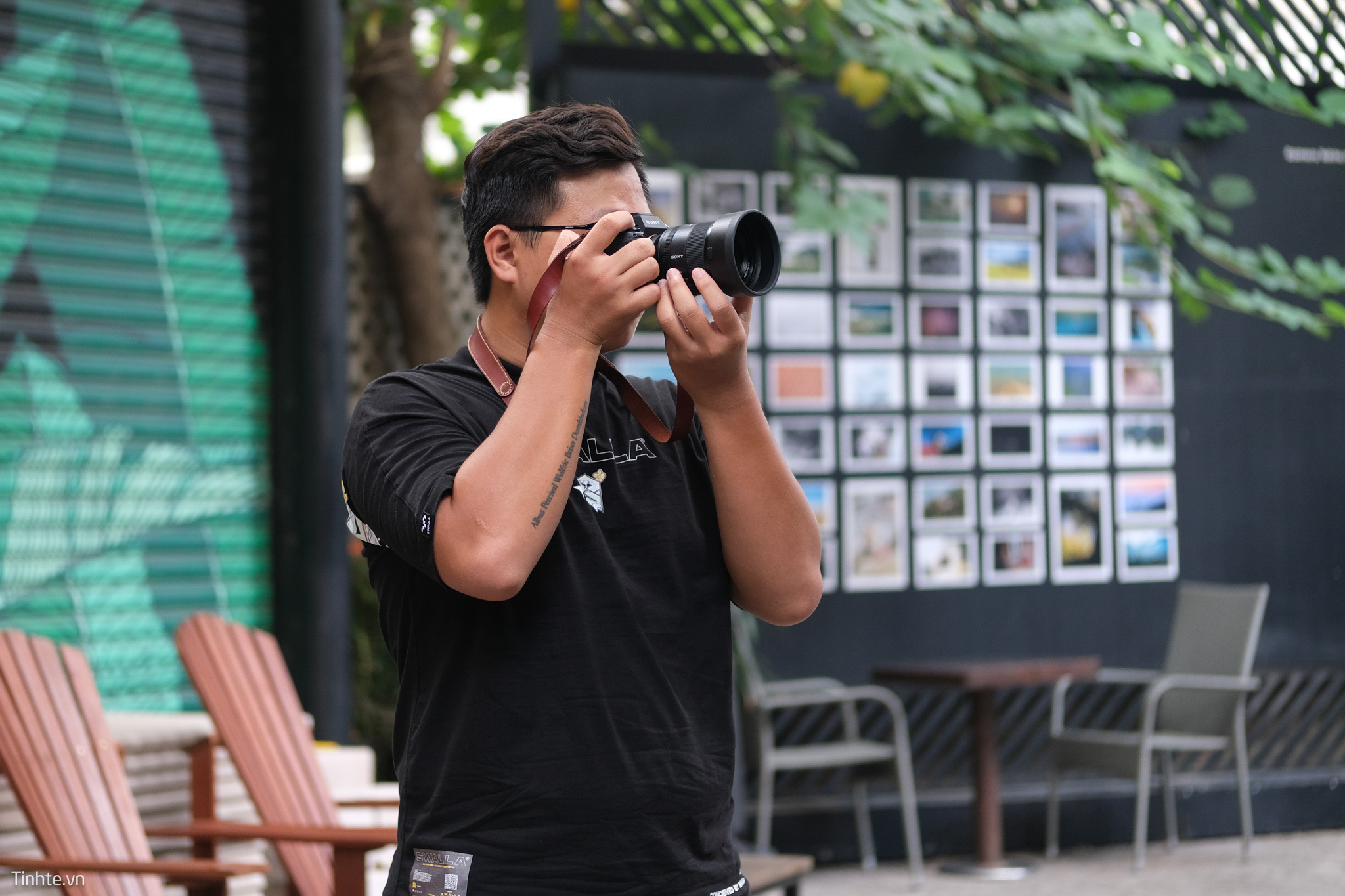 trên-tay-fe-35mm-f1.4-10.jpeg