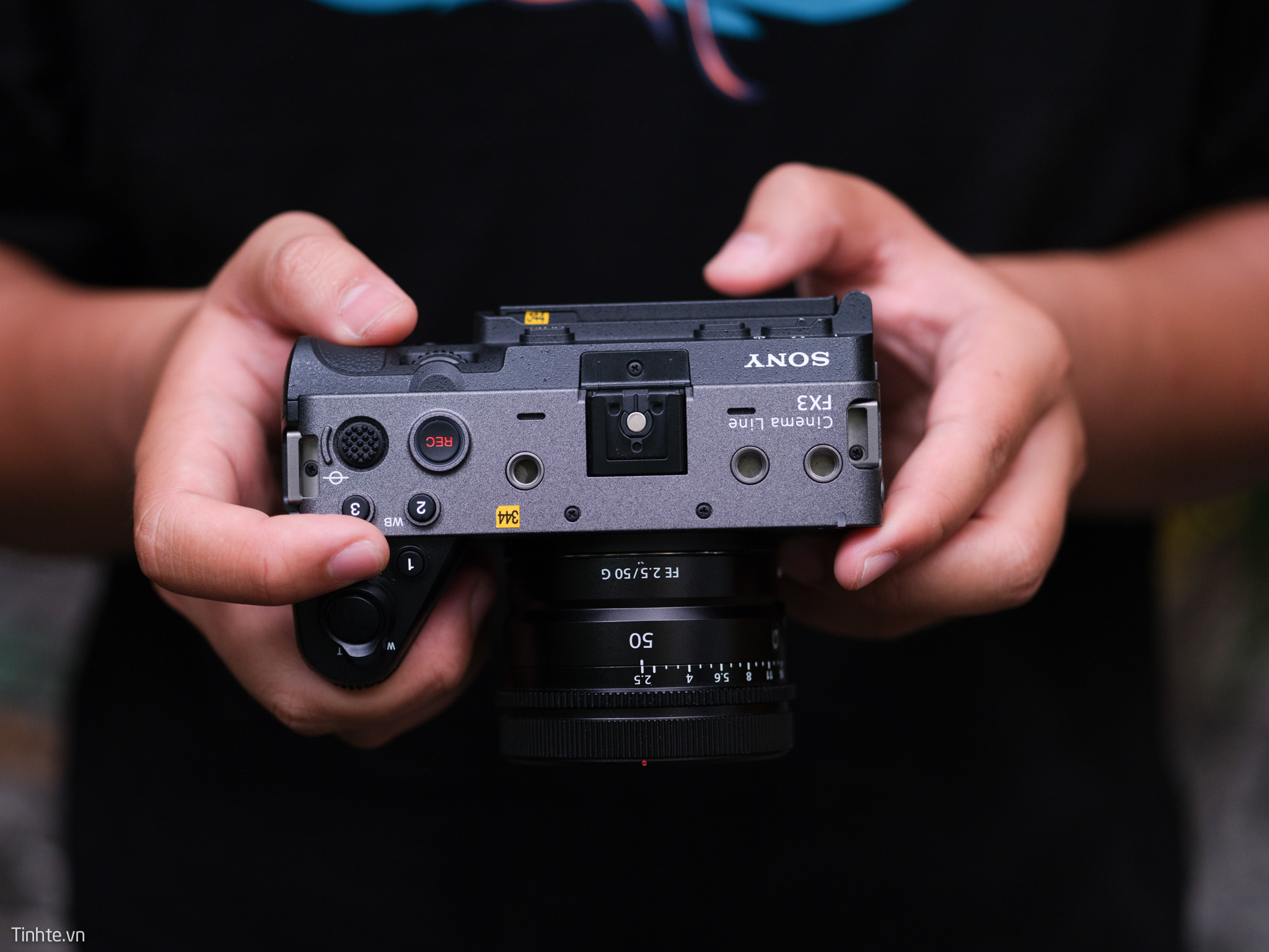 trên_tay_Sony_FX3_10.jpg