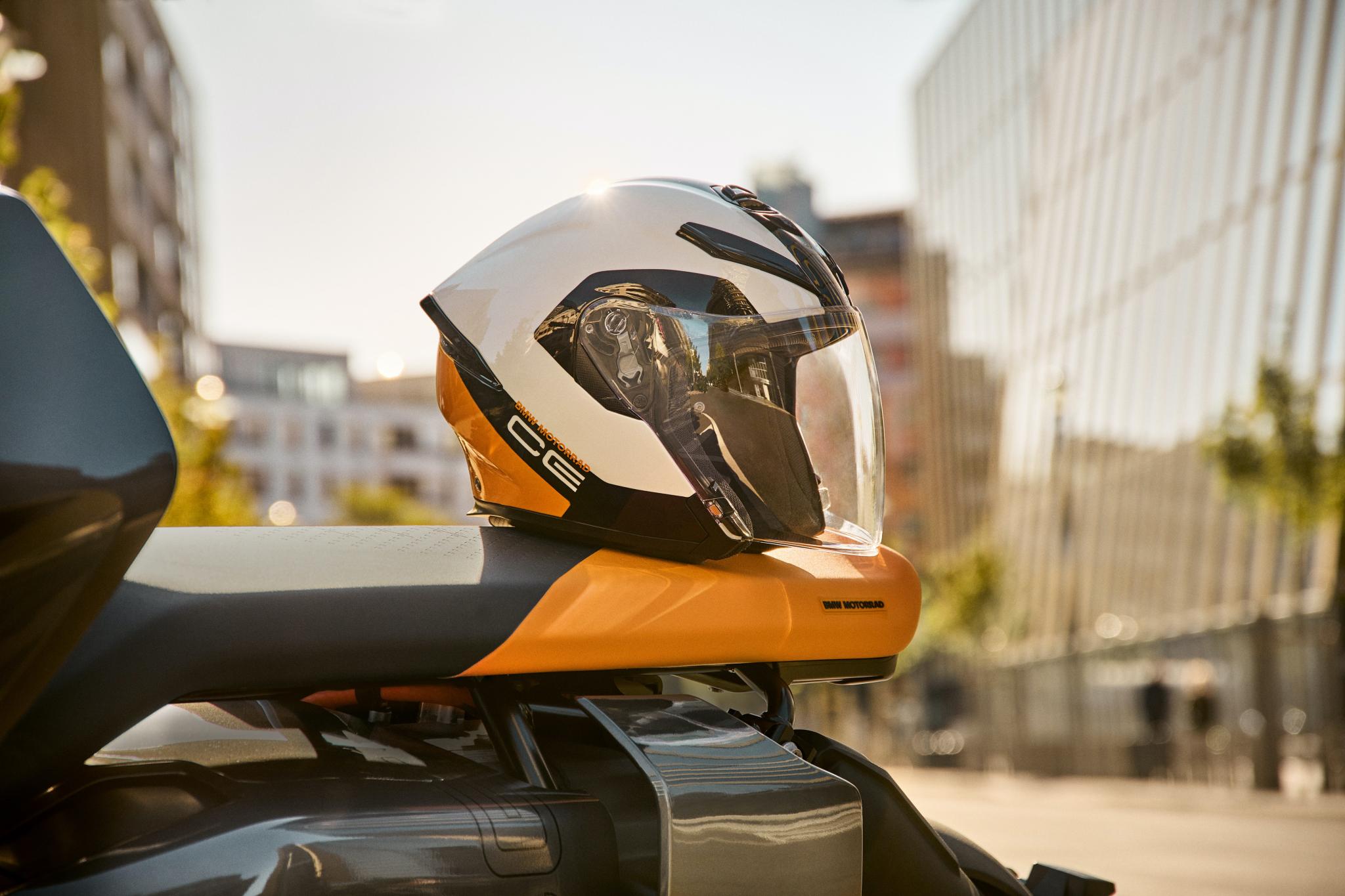 BMW-CE-04-tinhte- 25.jpg