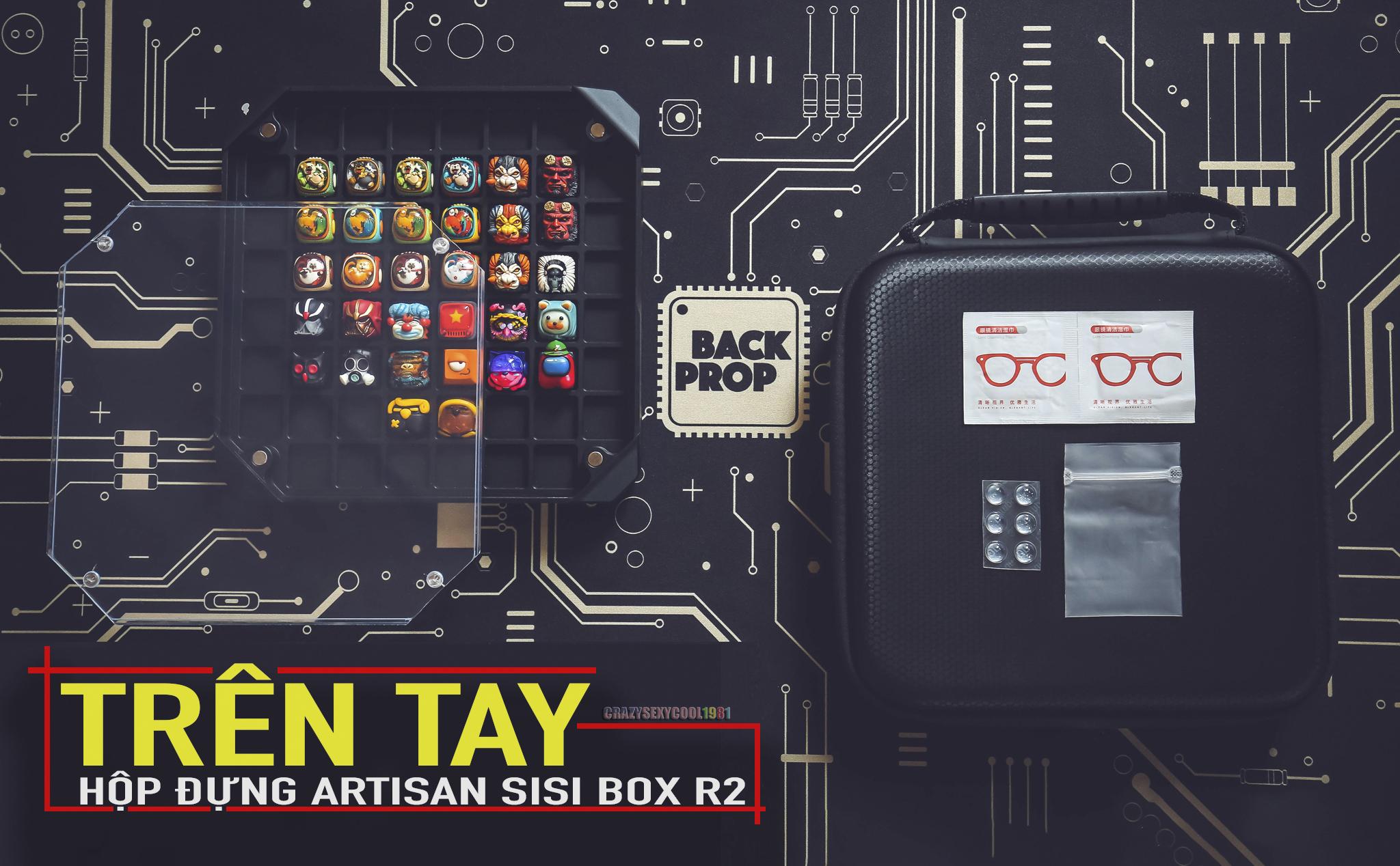 Trên tay hộp đựng artisan Sisi Box r2: vỏ nhôm, 60 slot, nắp đậy có nam châm.
