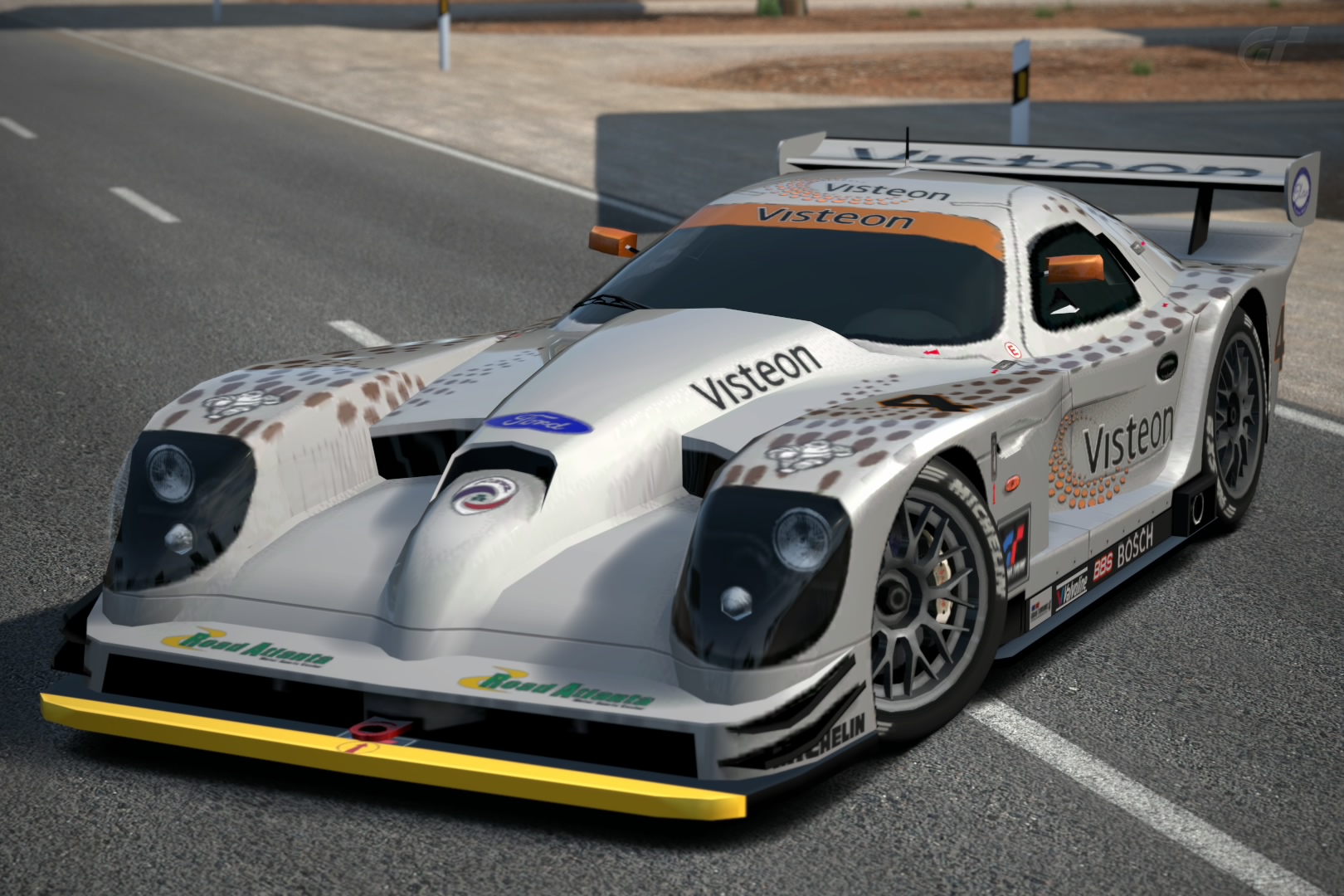 Tinhte_LeMans10.jpg