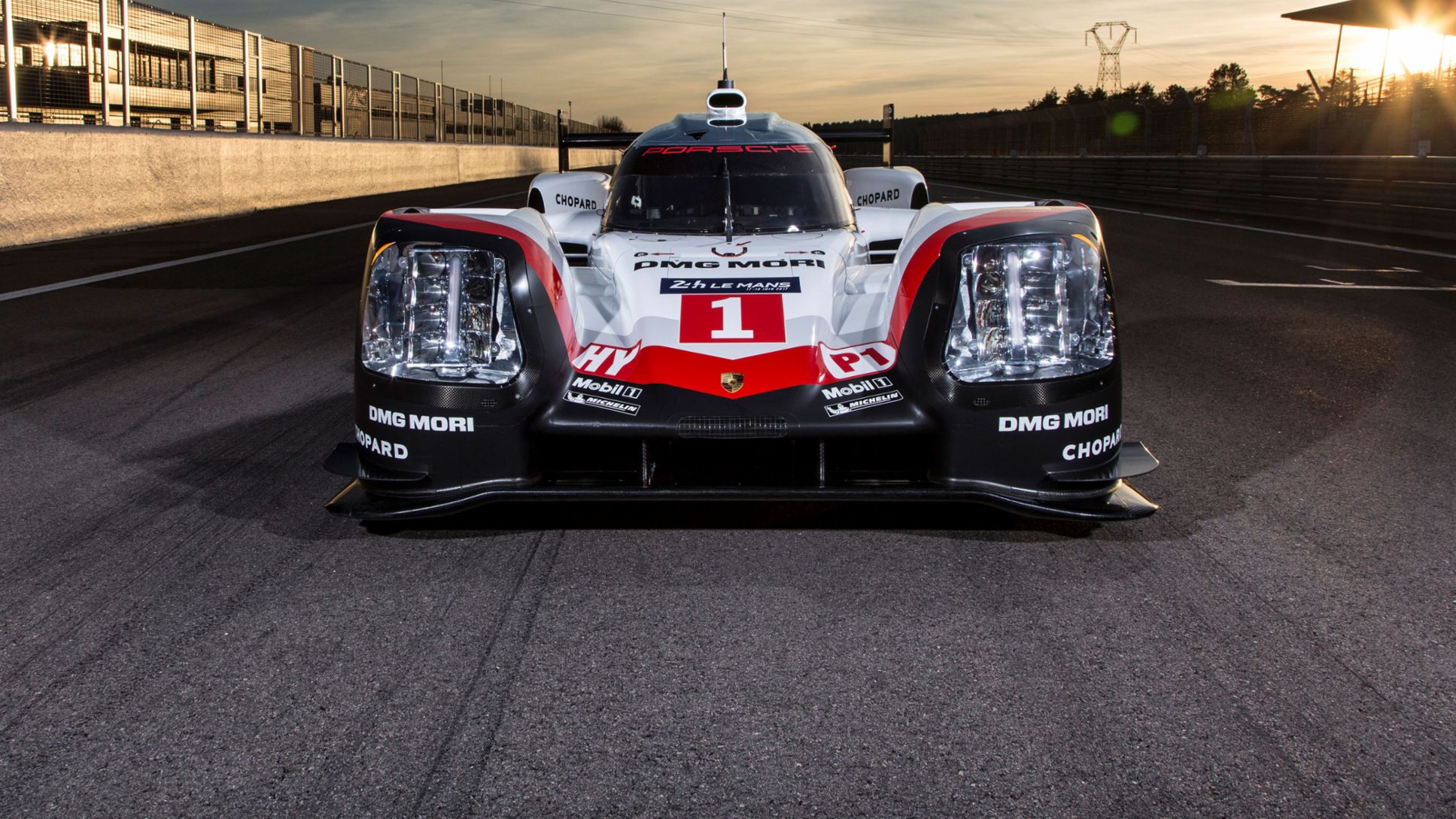 Tinhte_LeMans14.jpg