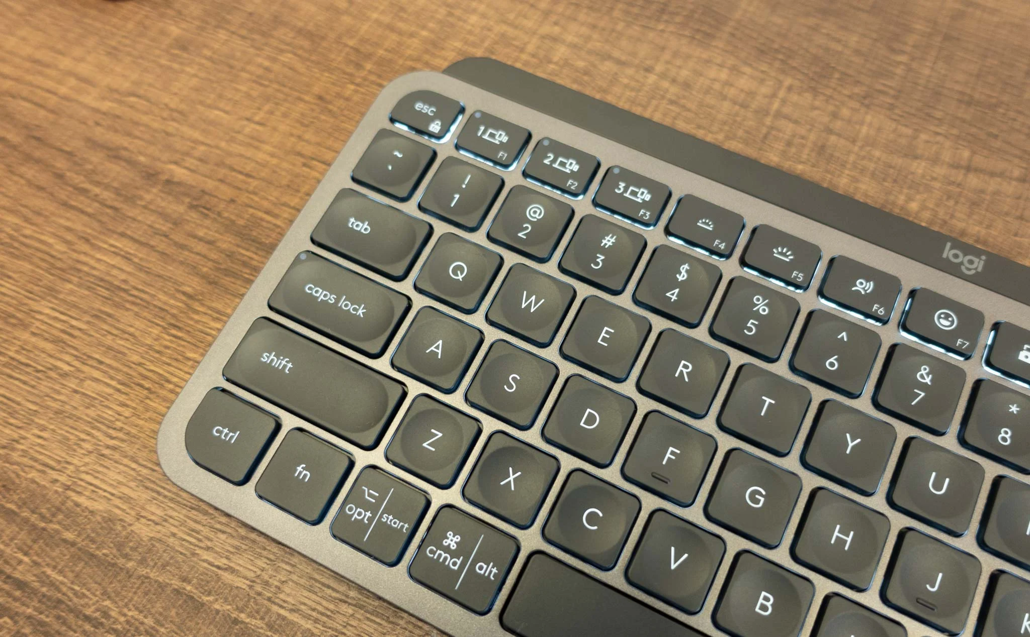 logitech_mx_keys_mini_5.jpg