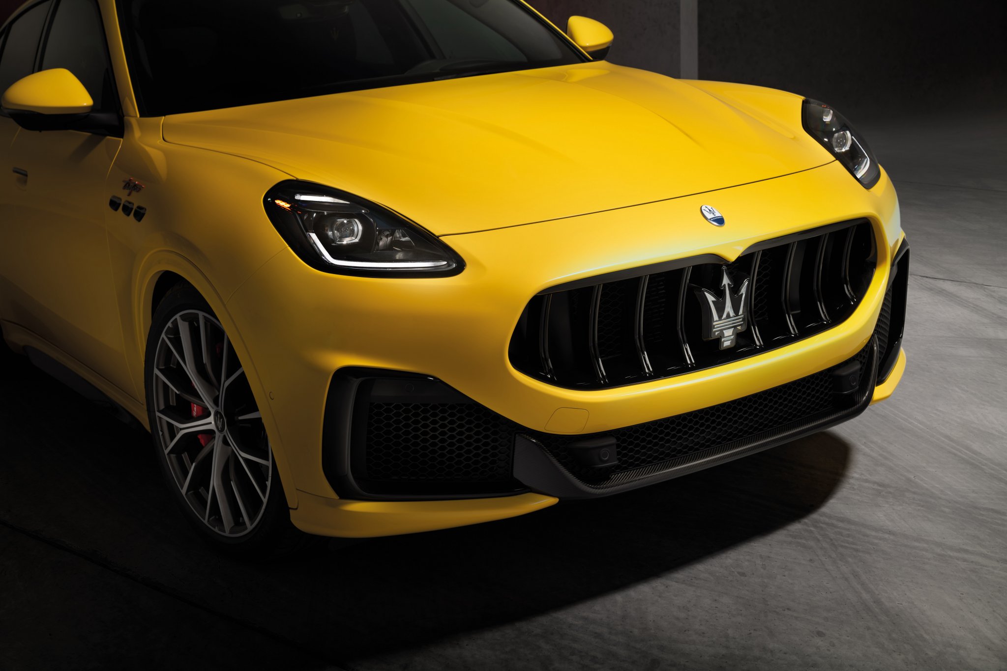 Maserati-Grecale-tinhte-15.jpg