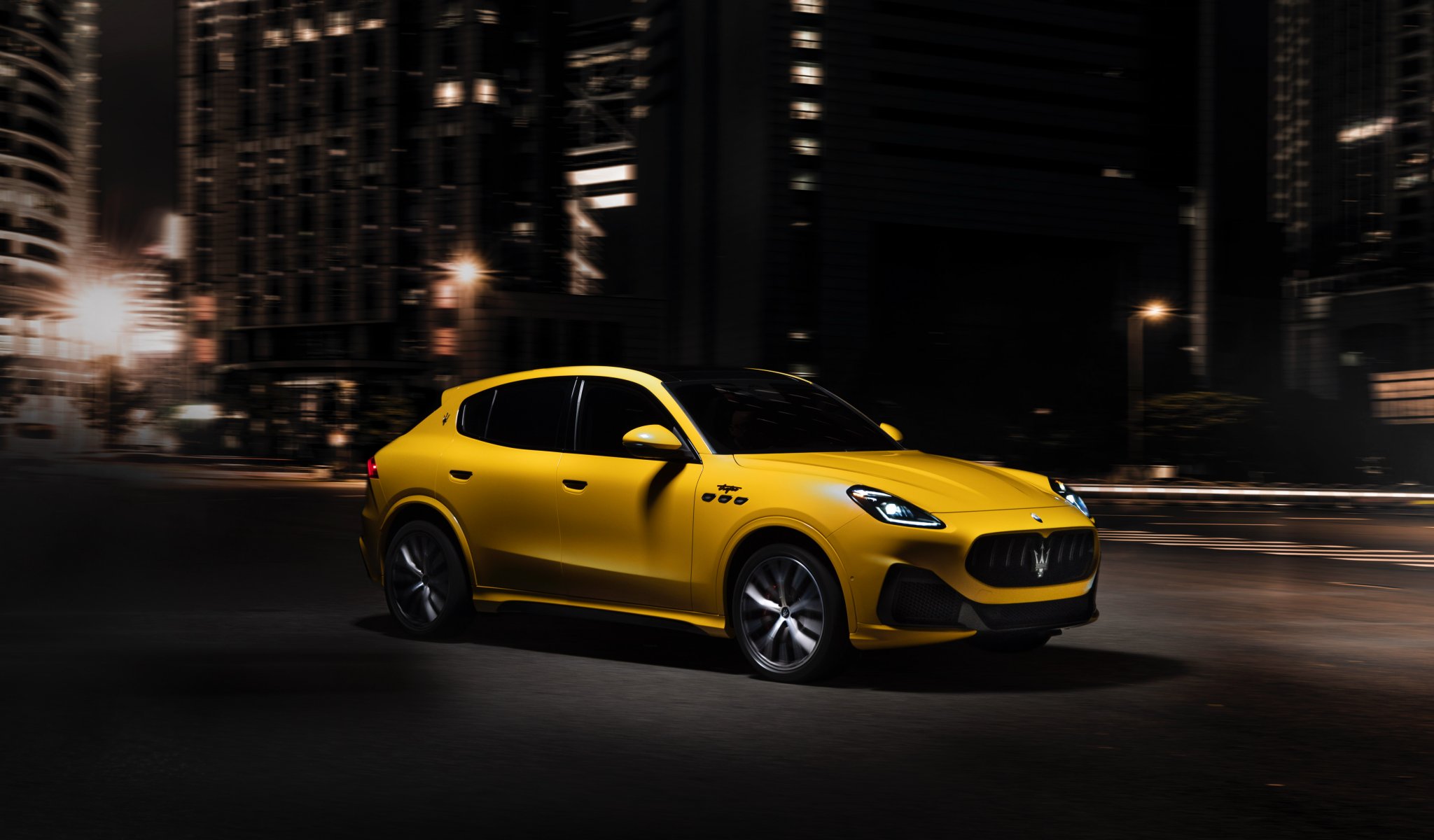 Maserati Grecale 2023 - đối thủ trực tiếp của Porsche Macan