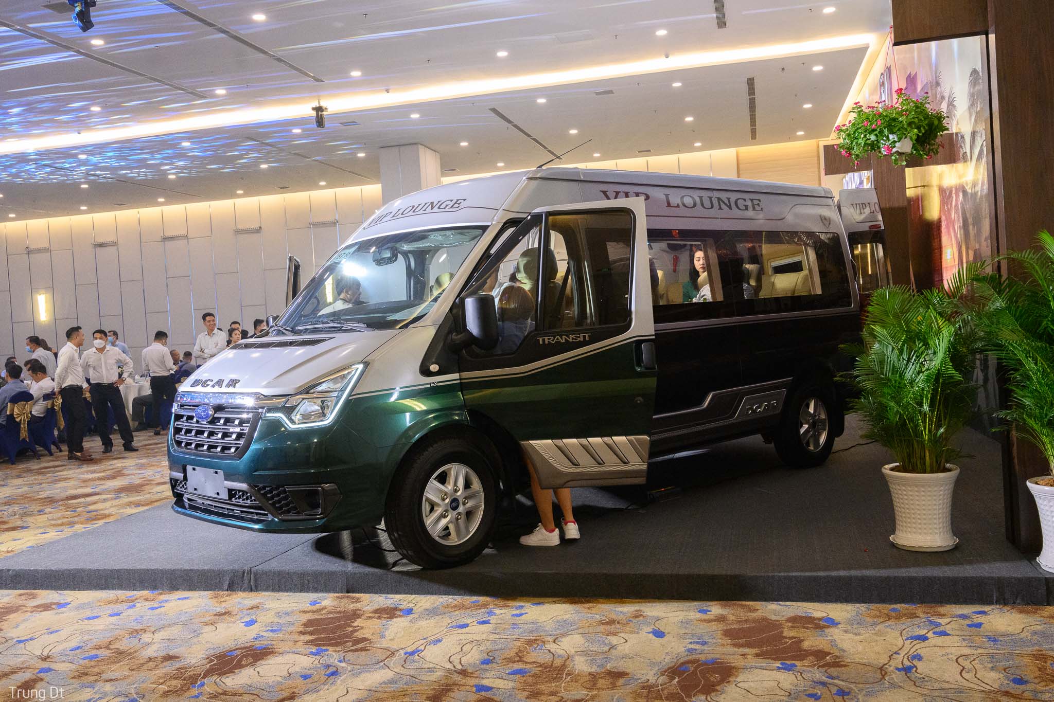 dcar_vip_lounge.jpg