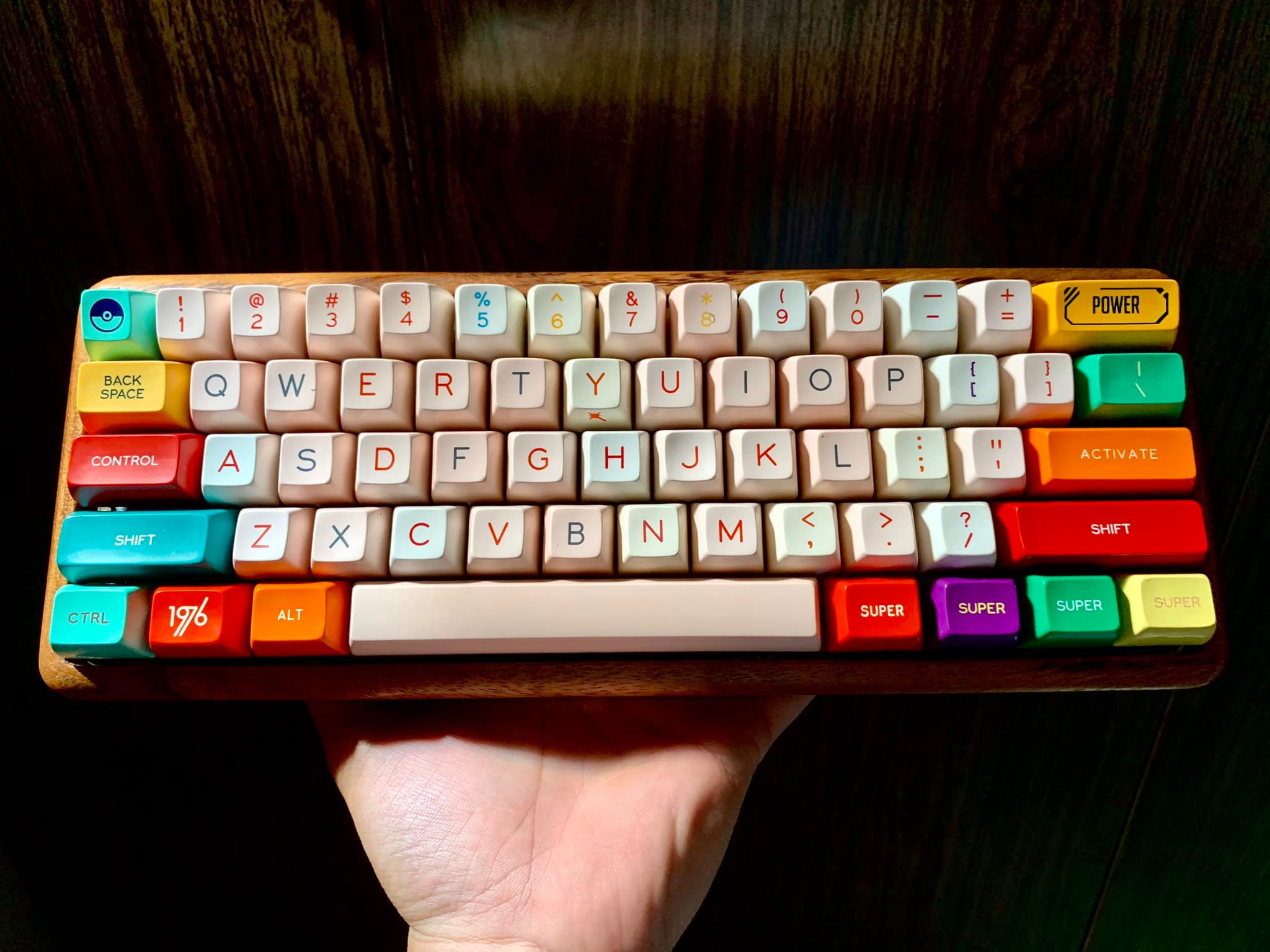 Keycap của Hoàng Long (25-7-2022).jpg