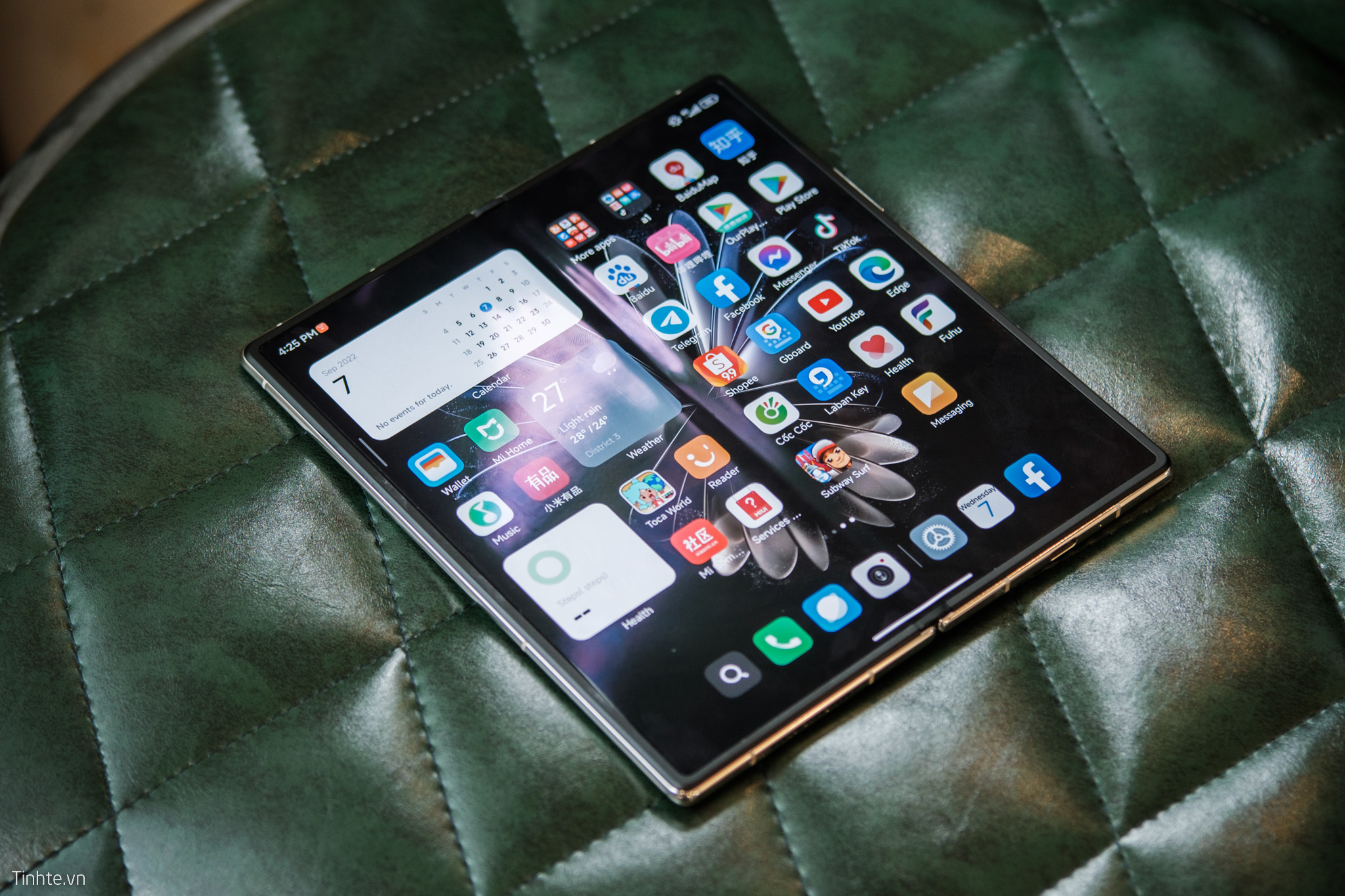 Xiaomi Mix Fold2.6.jpg