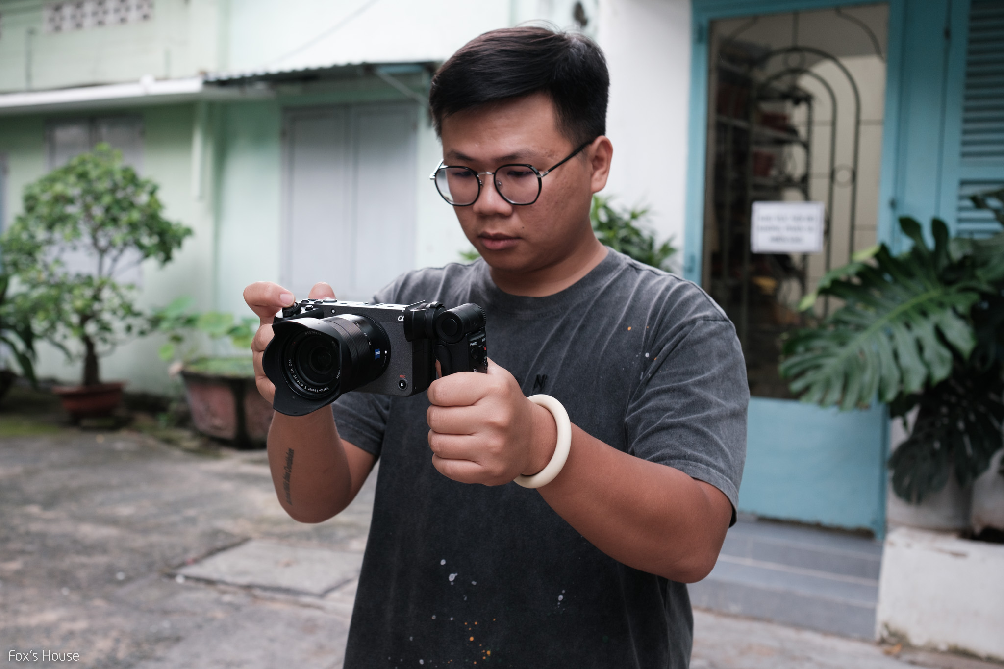 trên_tay_sony_fx_30_4.jpg