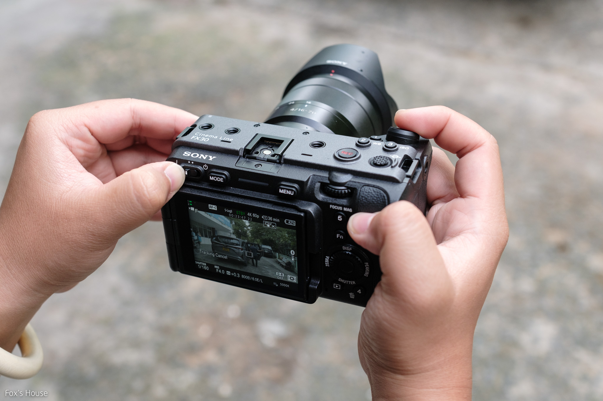 trên_tay_sony_fx_30_10.jpg