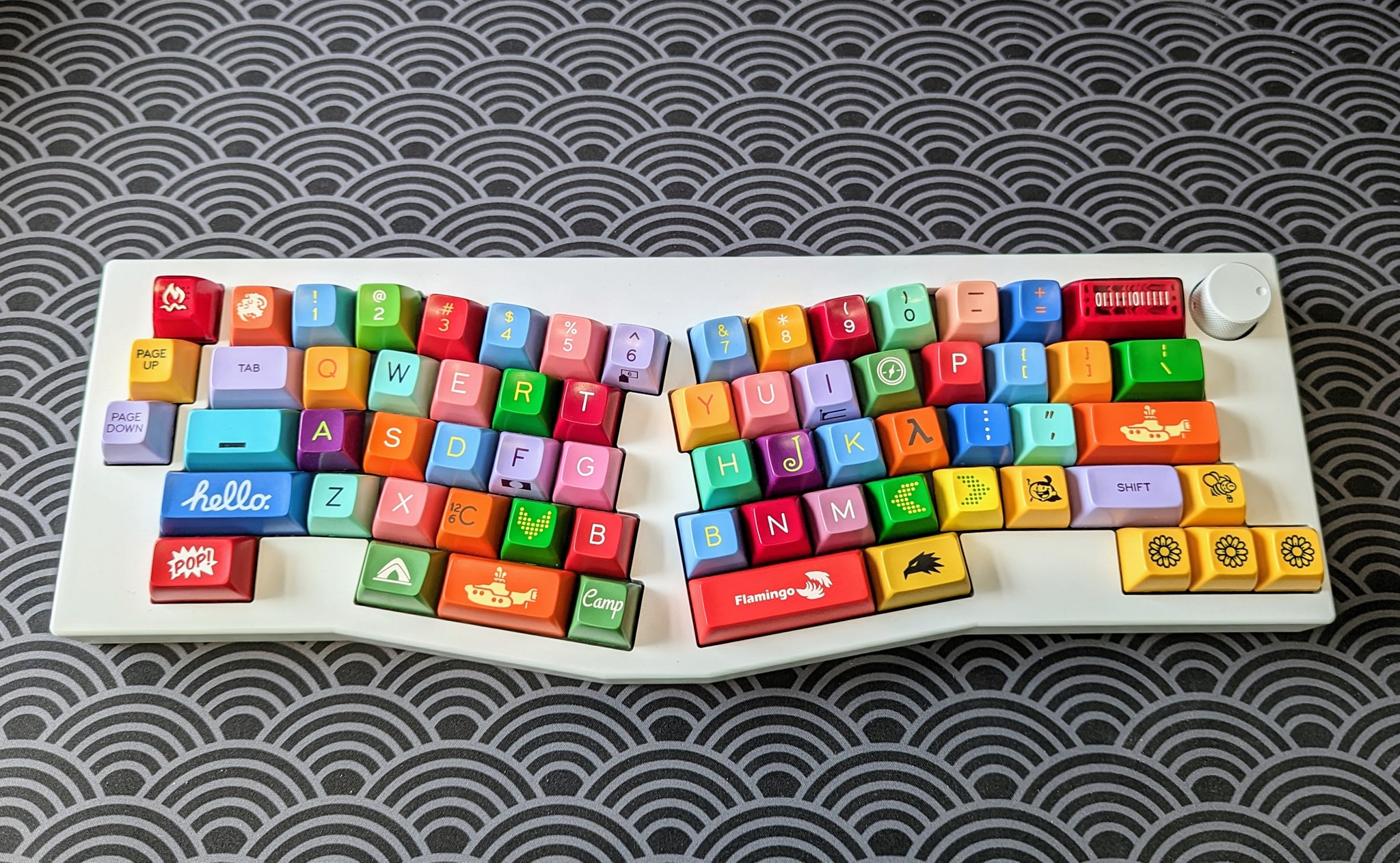 Keycap của Leon Phan (12-10-2022).jpg