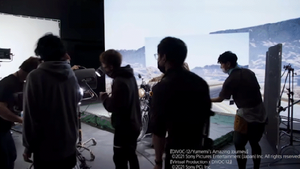 CES 2023 1.gif