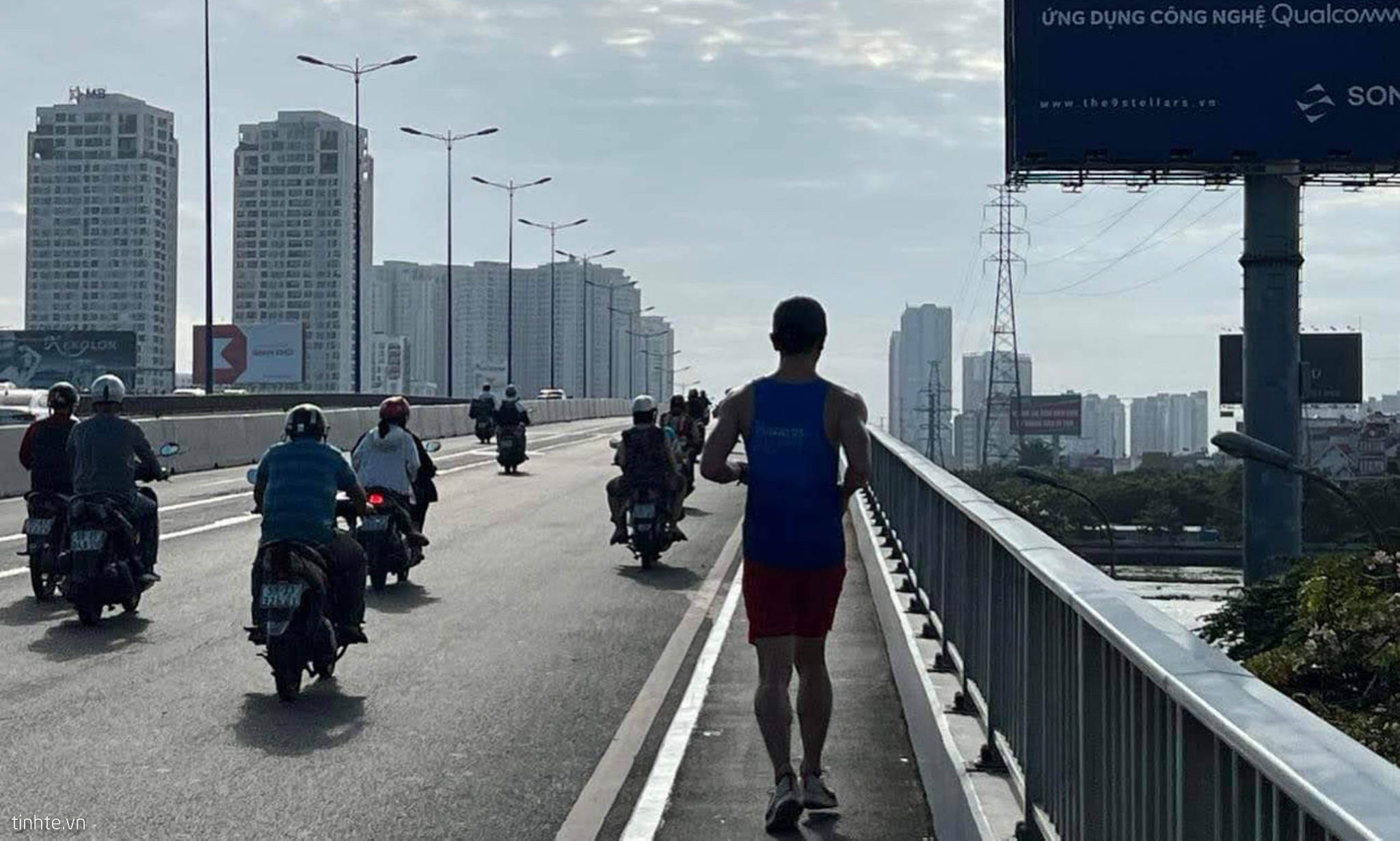 Những chú ý khi chạy bộ ngày nóng