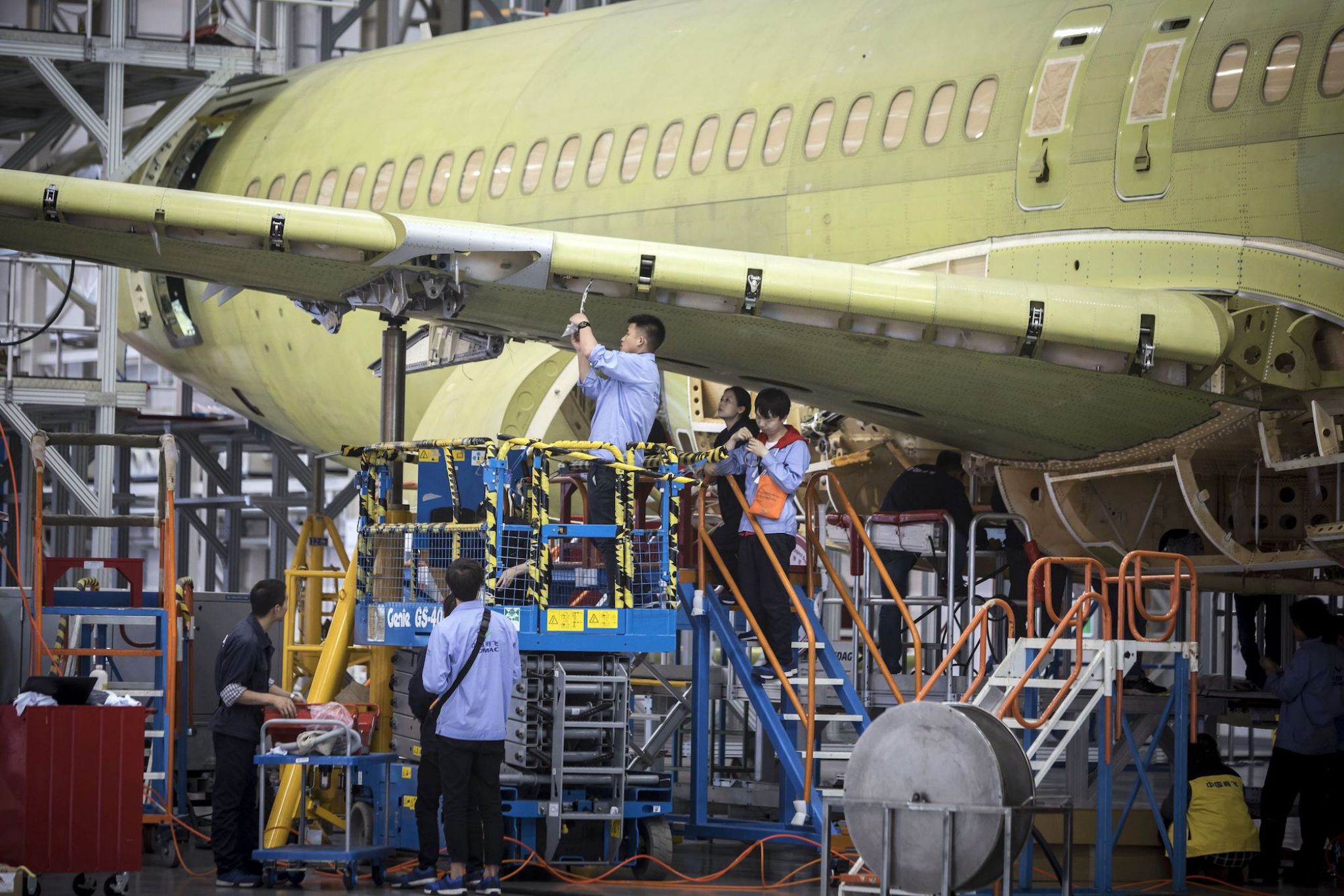 005 COMAC C919 factory.jpg