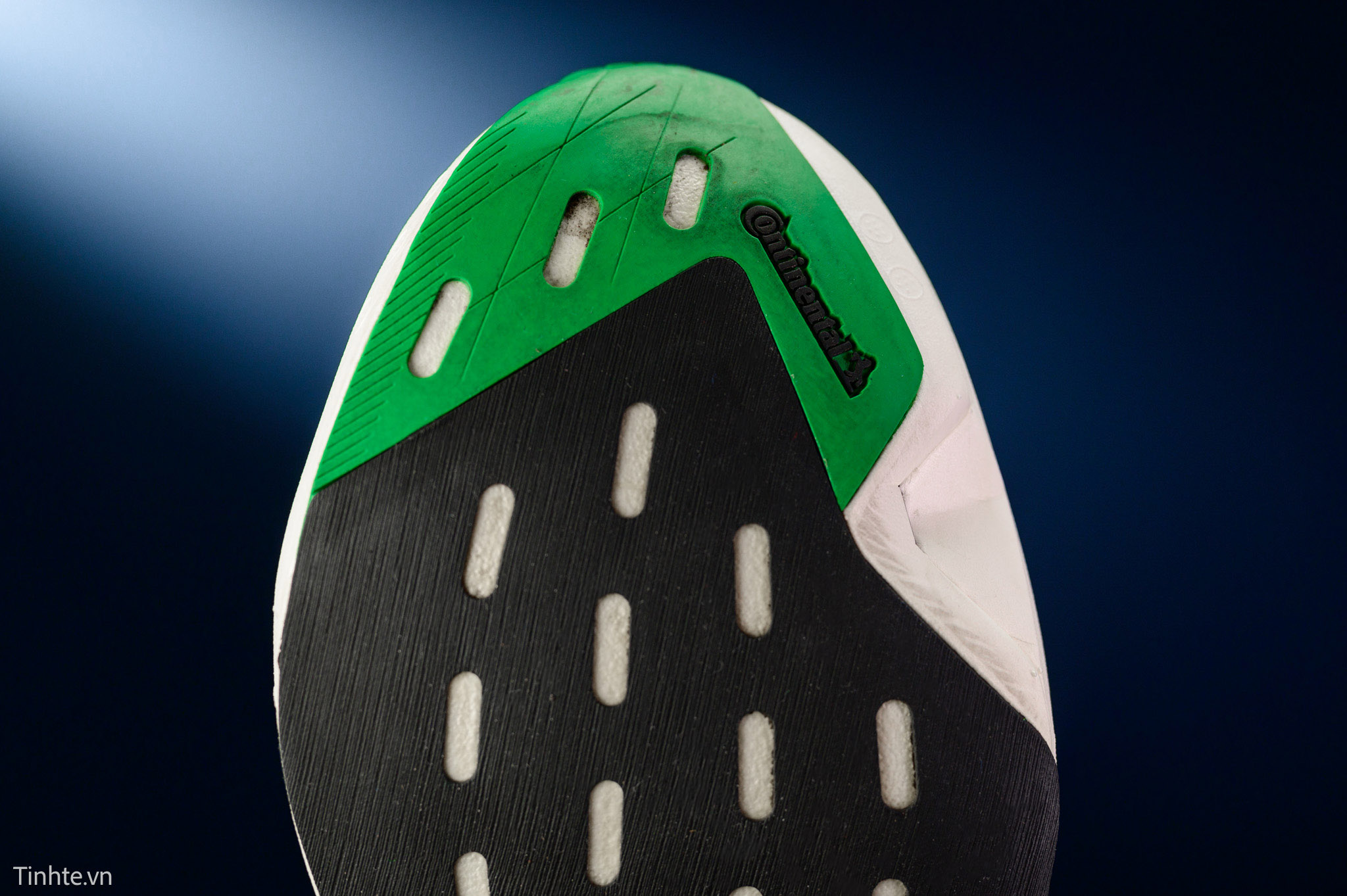adidas-adizero-pro3-tinhte_8.jpg