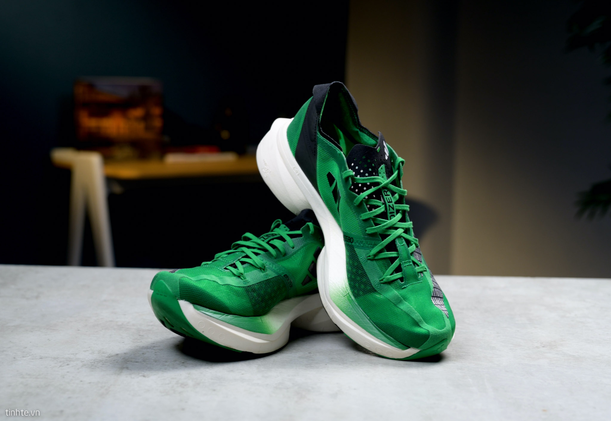 adidas-adizero-pro3-tinhte-2.jpg