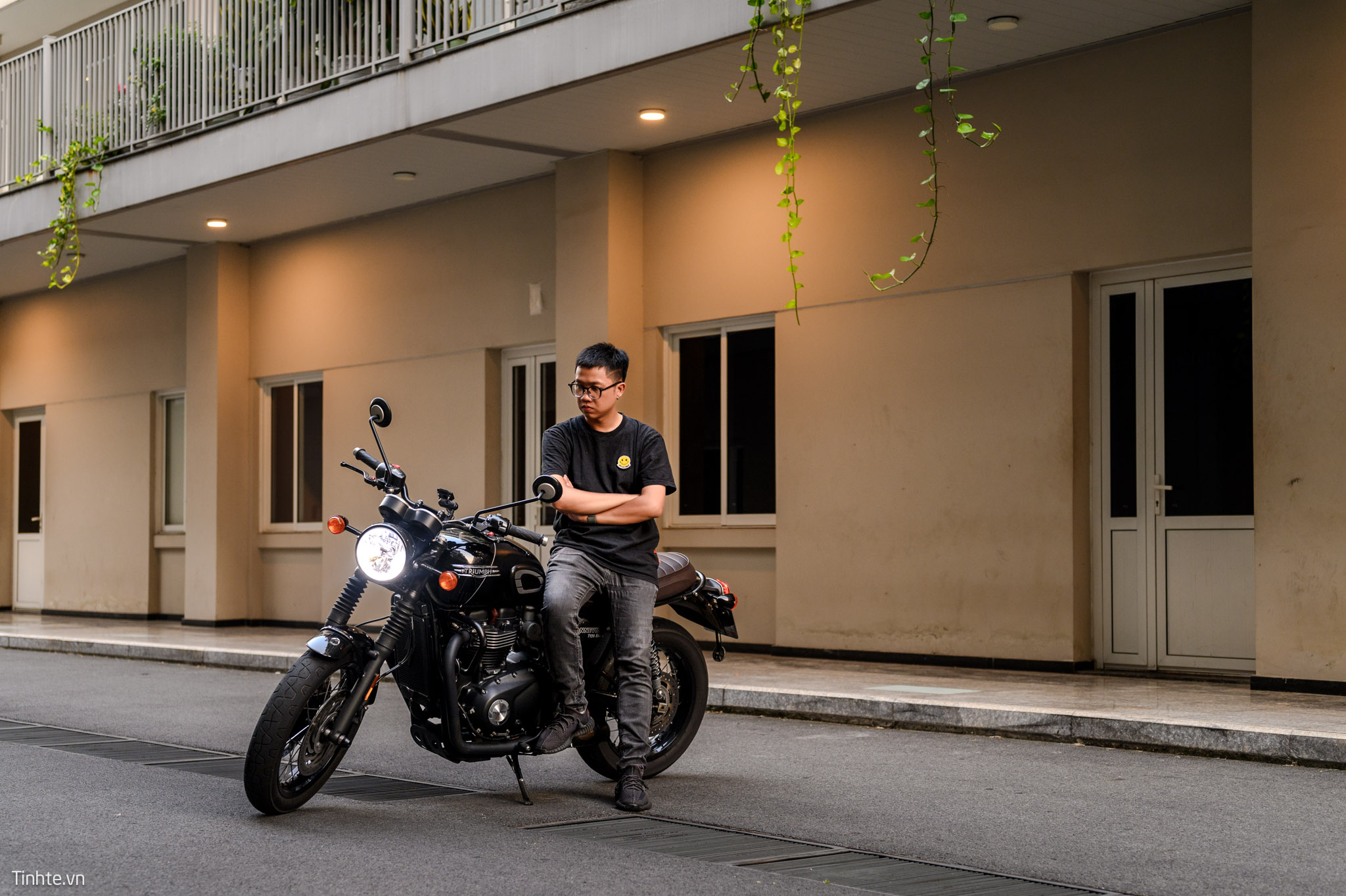 triumph-t120-tinhte-46.jpg
