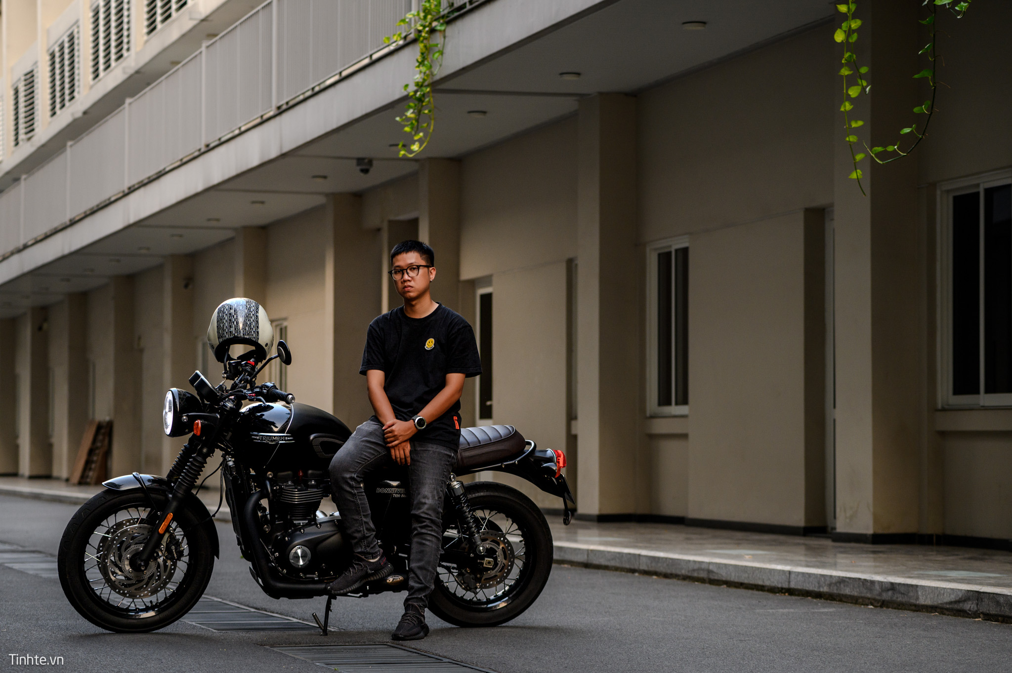 triumph-t120-tinhte-45.jpg