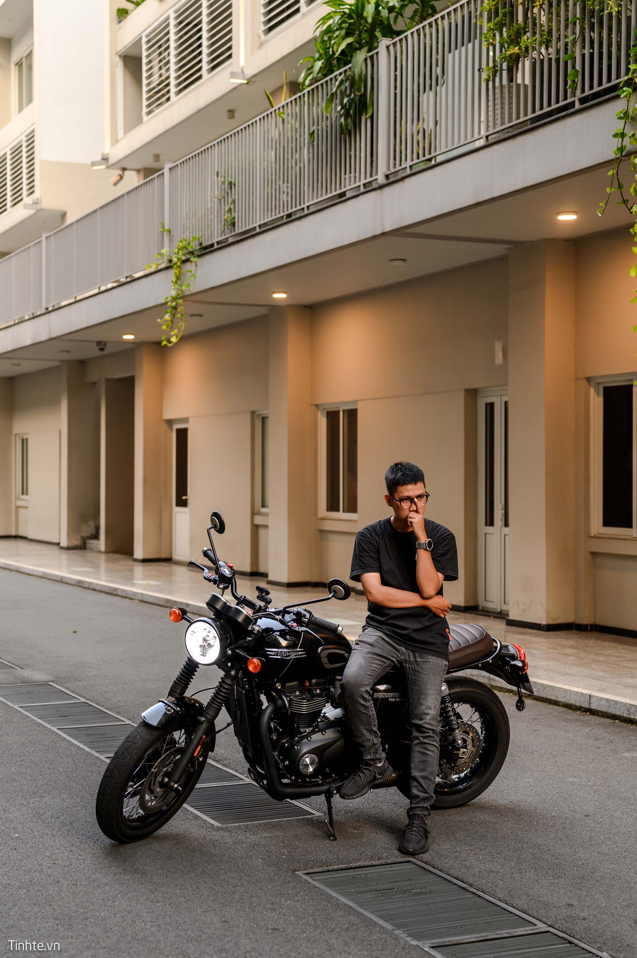 triumph-t120-tinhte-47.jpg