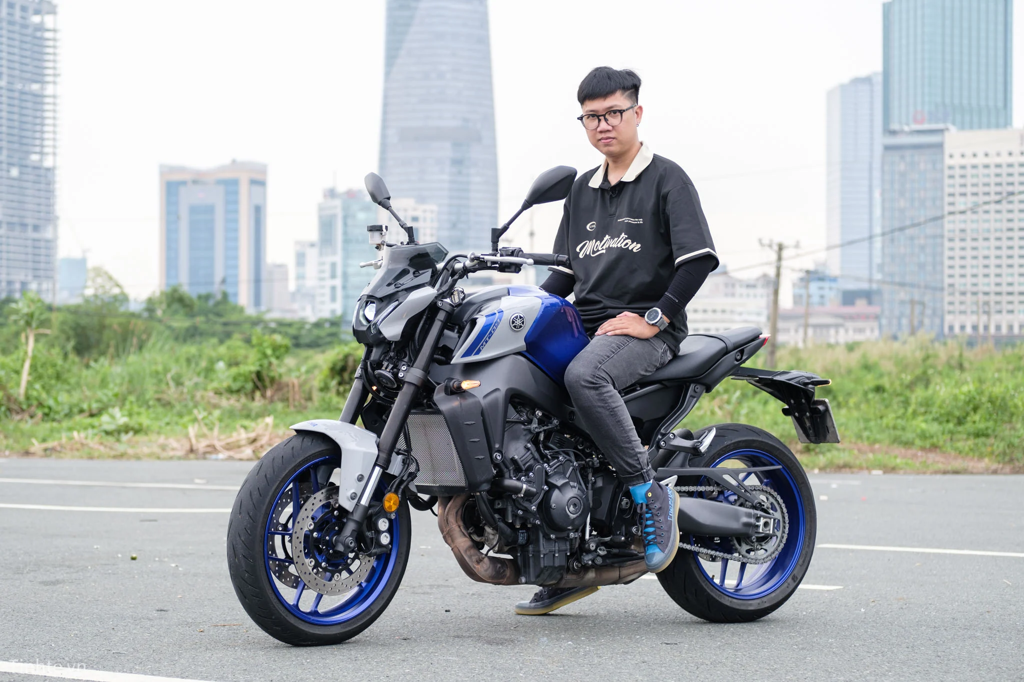 Chi tiết Yamaha MT-09 Gen 3: ngoại hình trưởng thành nhưng "cái nết" vẫn trẻ trâu