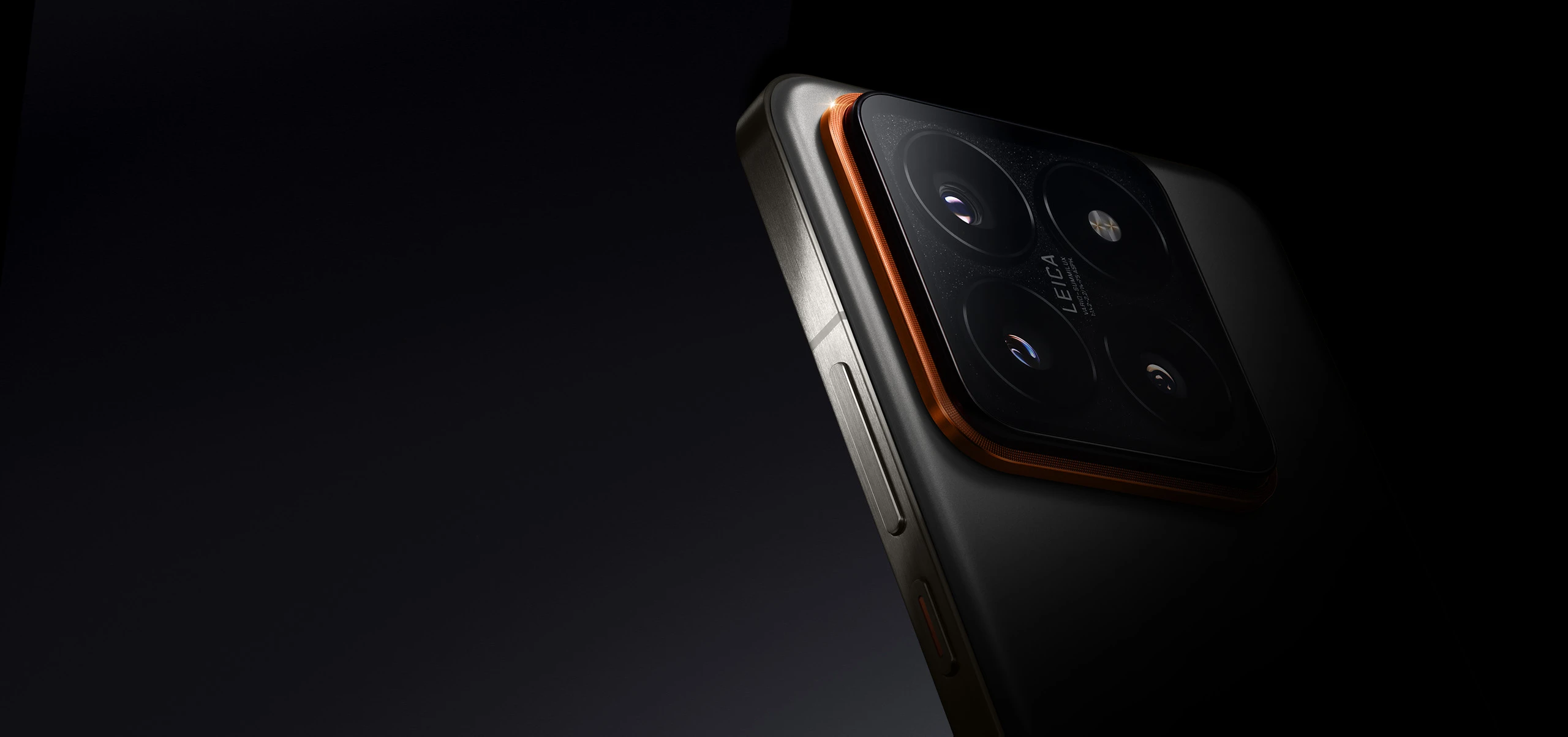 xiaomi14Pro-titanium.webp