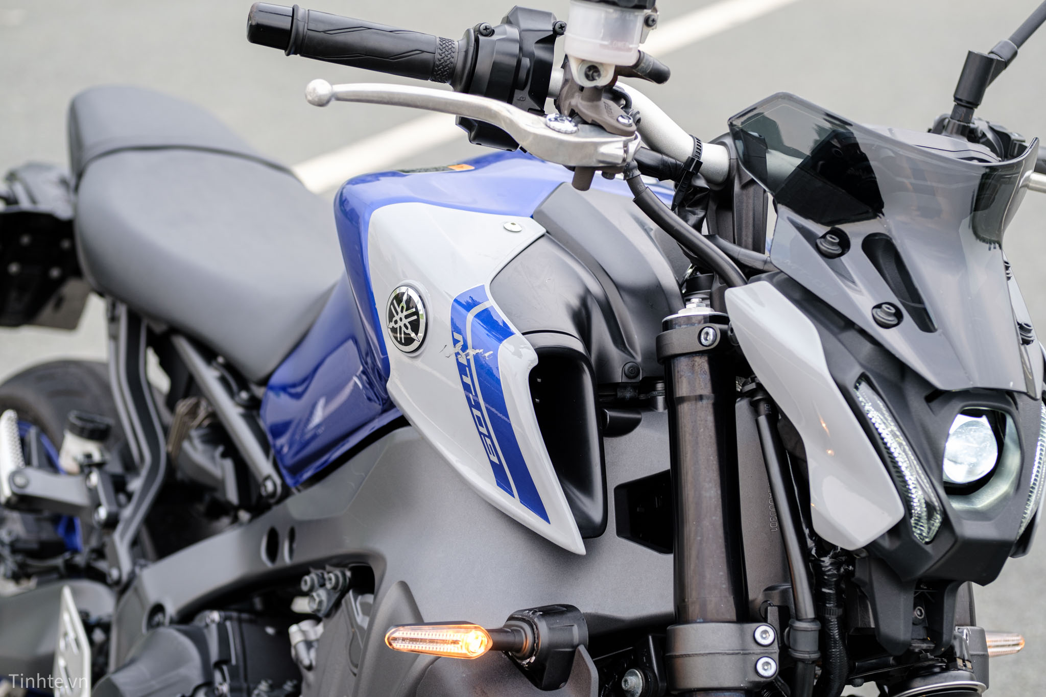 tren-tay-yamaha-mt-09-tinhte-40.jpg