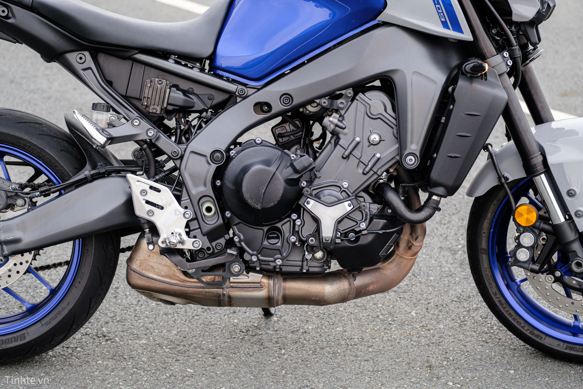 tren-tay-yamaha-mt-09-tinhte-53.jpg