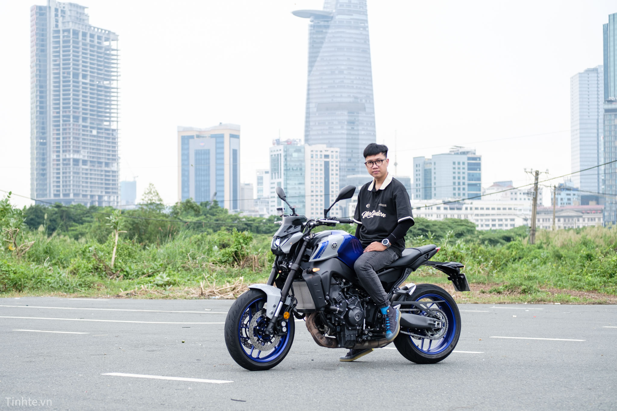 tren-tay-yamaha-mt-09-tinhte-10.jpg