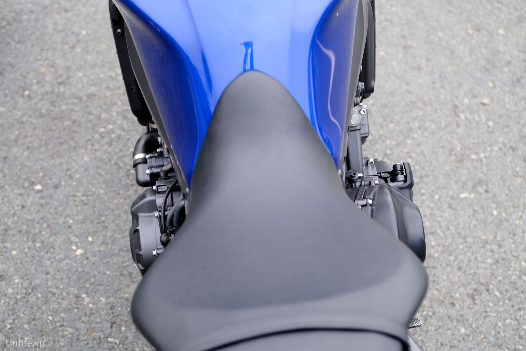 tren-tay-yamaha-mt-09-tinhte-02.jpg