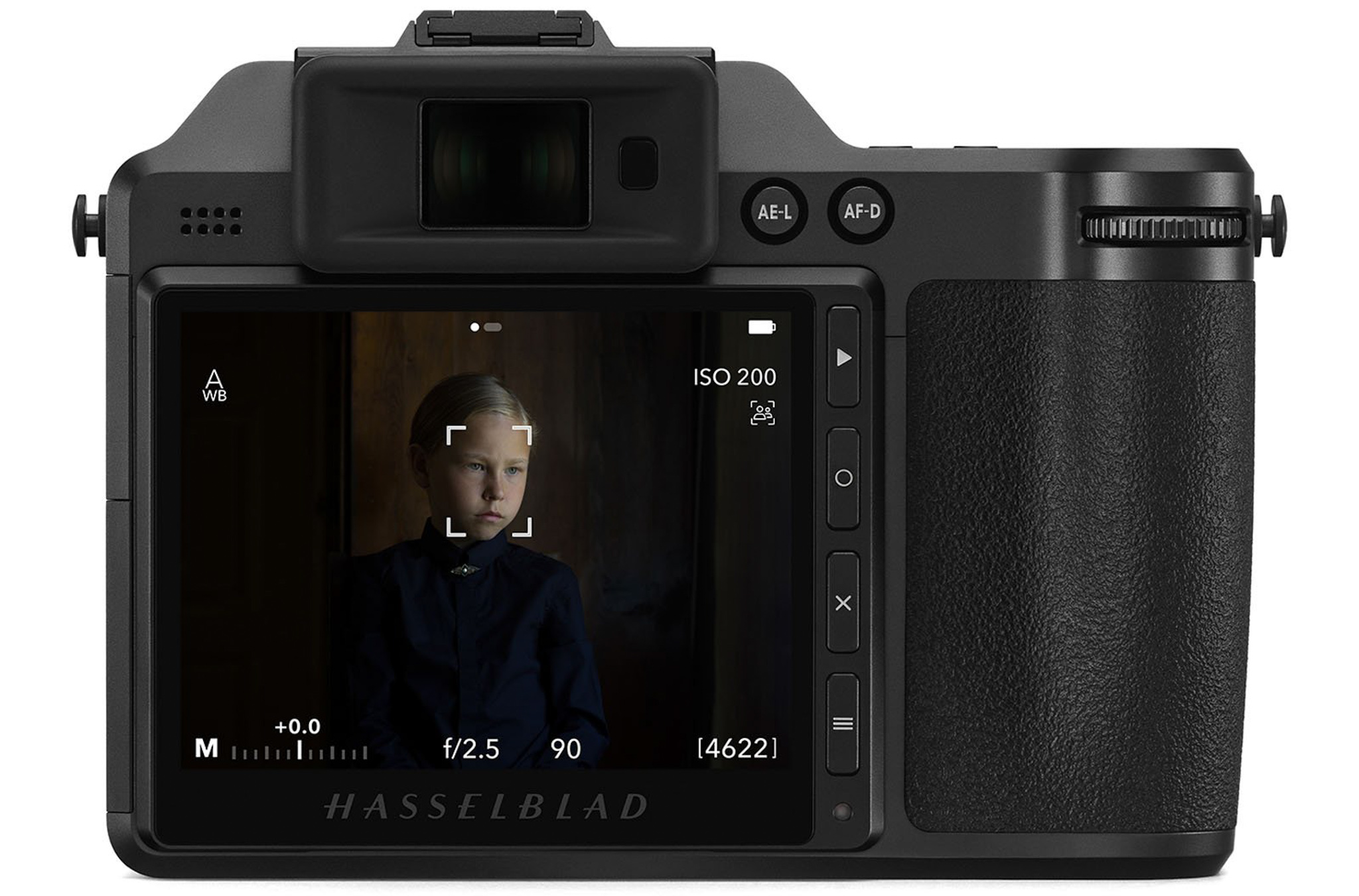 Hasselblad-XCD-2,5-90V-tinhte-14.jpg