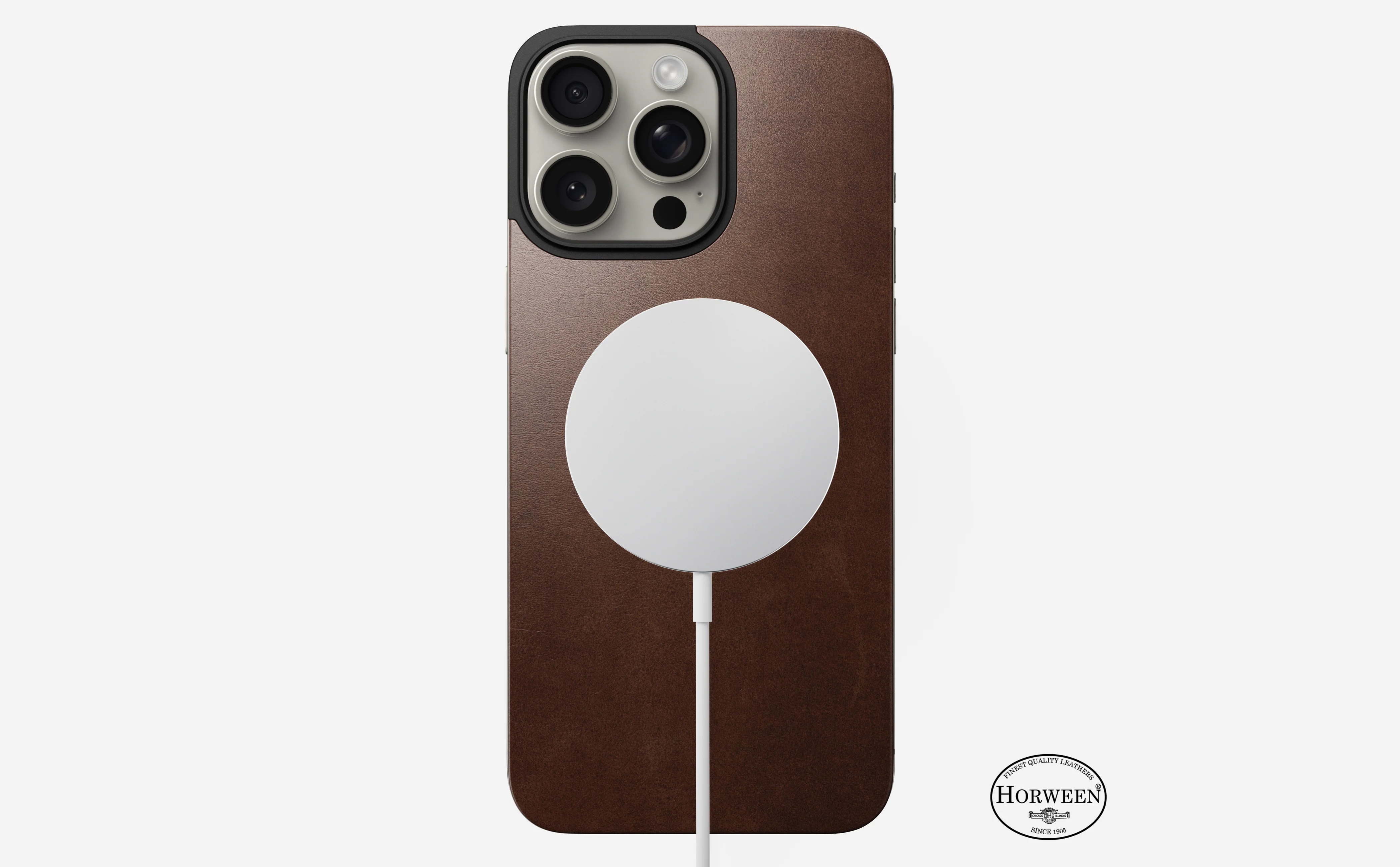 tinhte-nomad-slim-leather-cover2.jpg