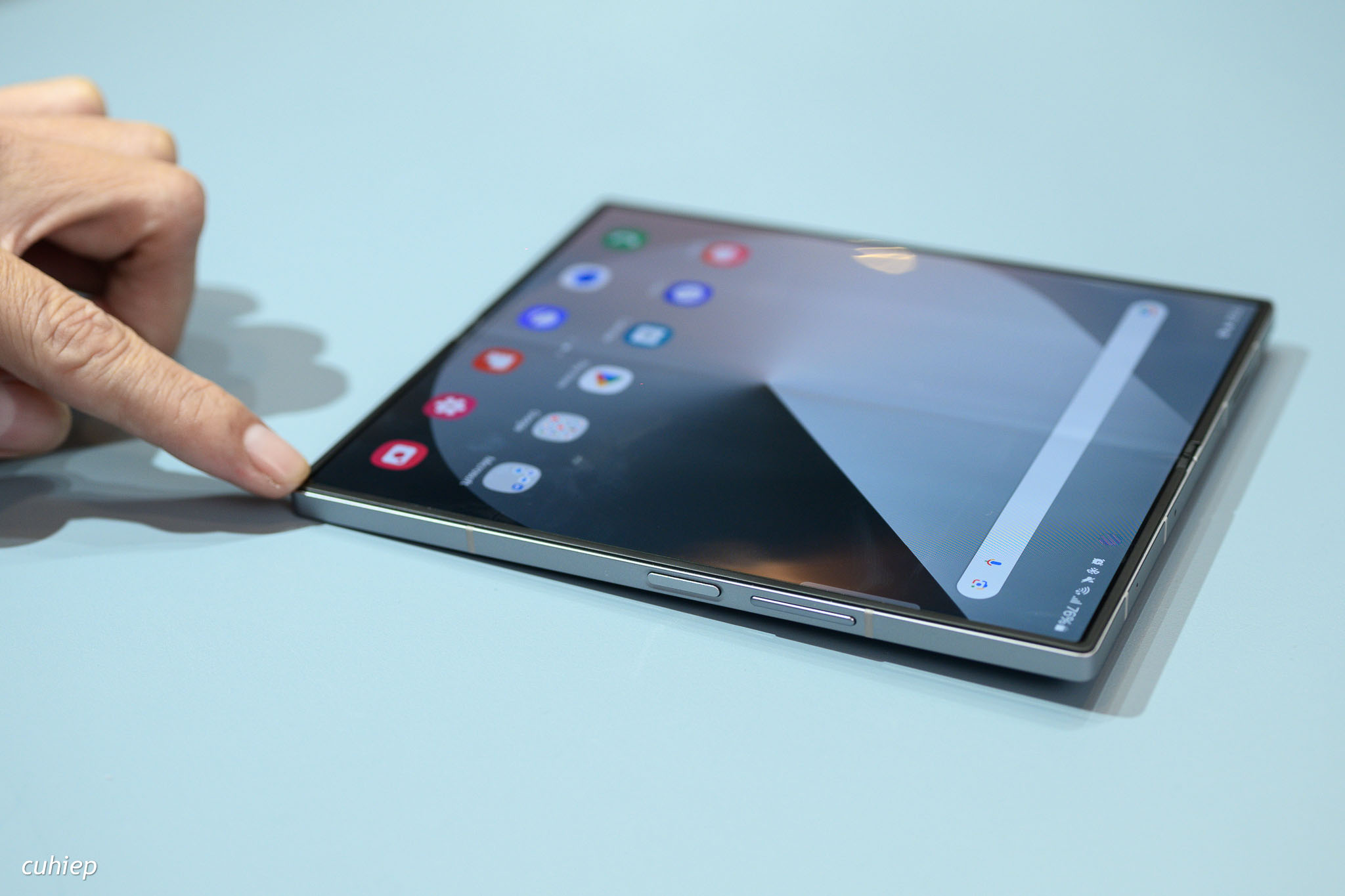 Samsung-Galaxy-ZFold6-cuhiep-40.jpg
