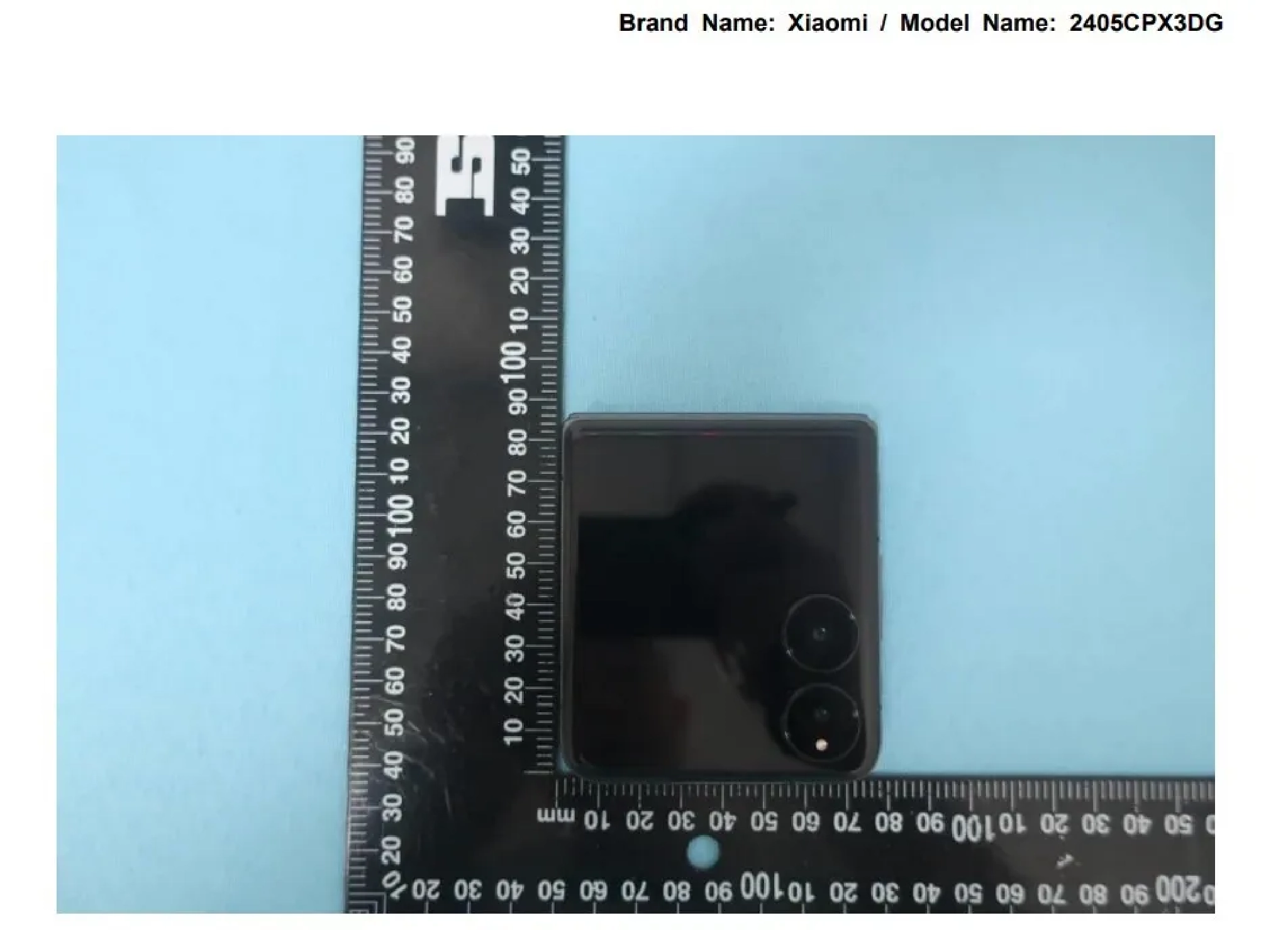 Xiaomi-Mix-Flip-NCC-4.webp
