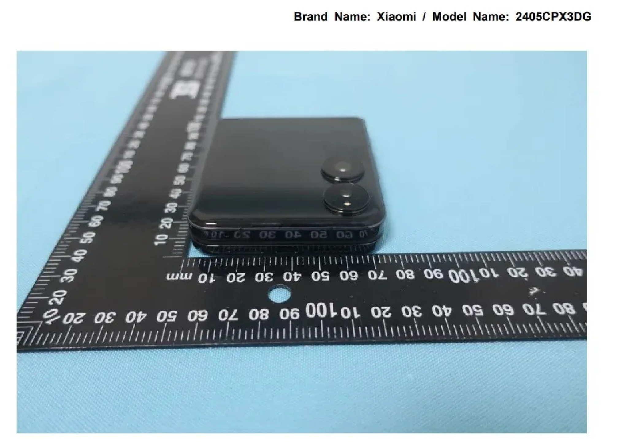 Xiaomi-Mix-Flip-NCC-5.webp