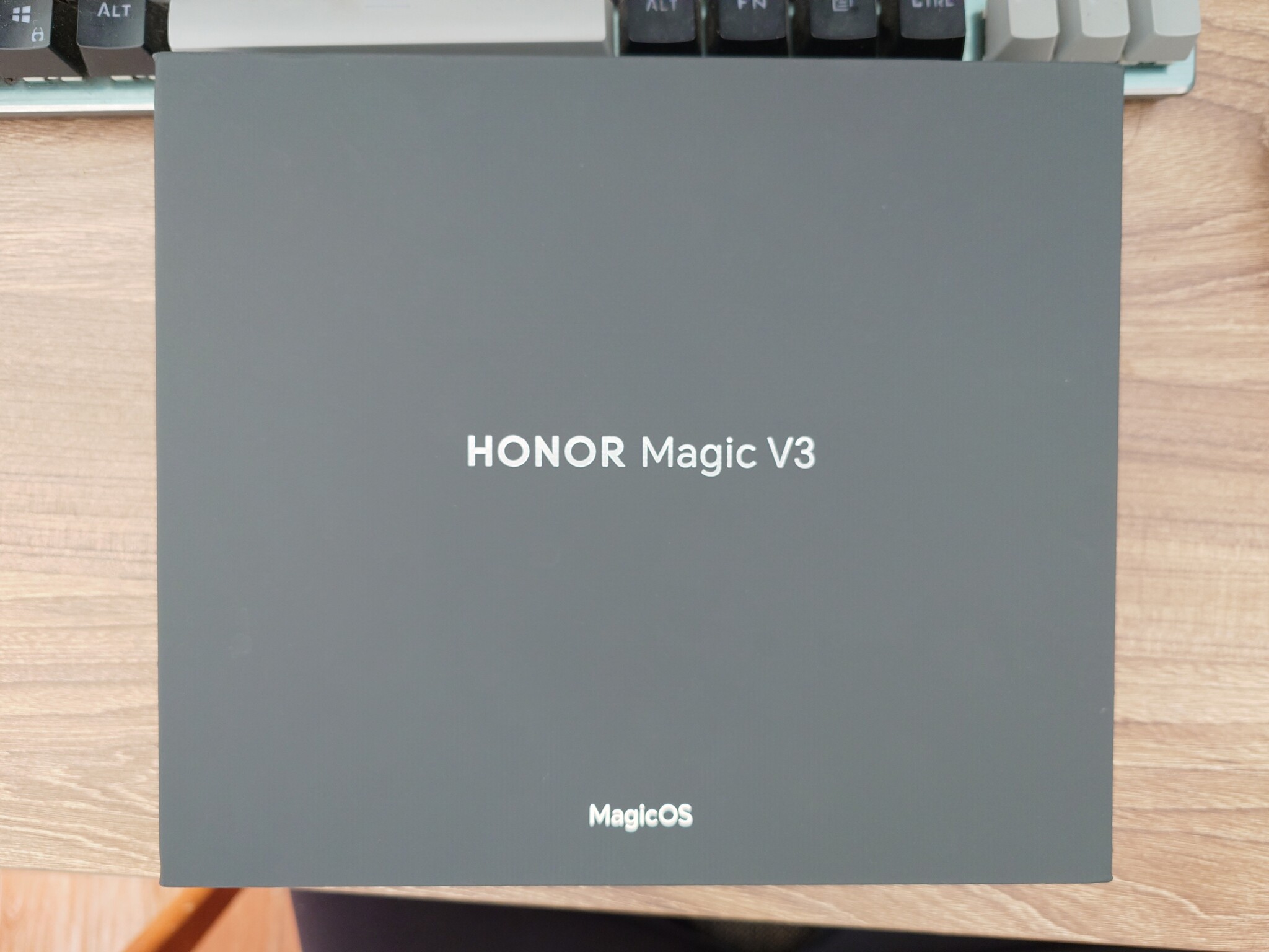 Trên tay nhanh Honor Magic V3 (Smartphone Màn hình gập siêu mỏng)