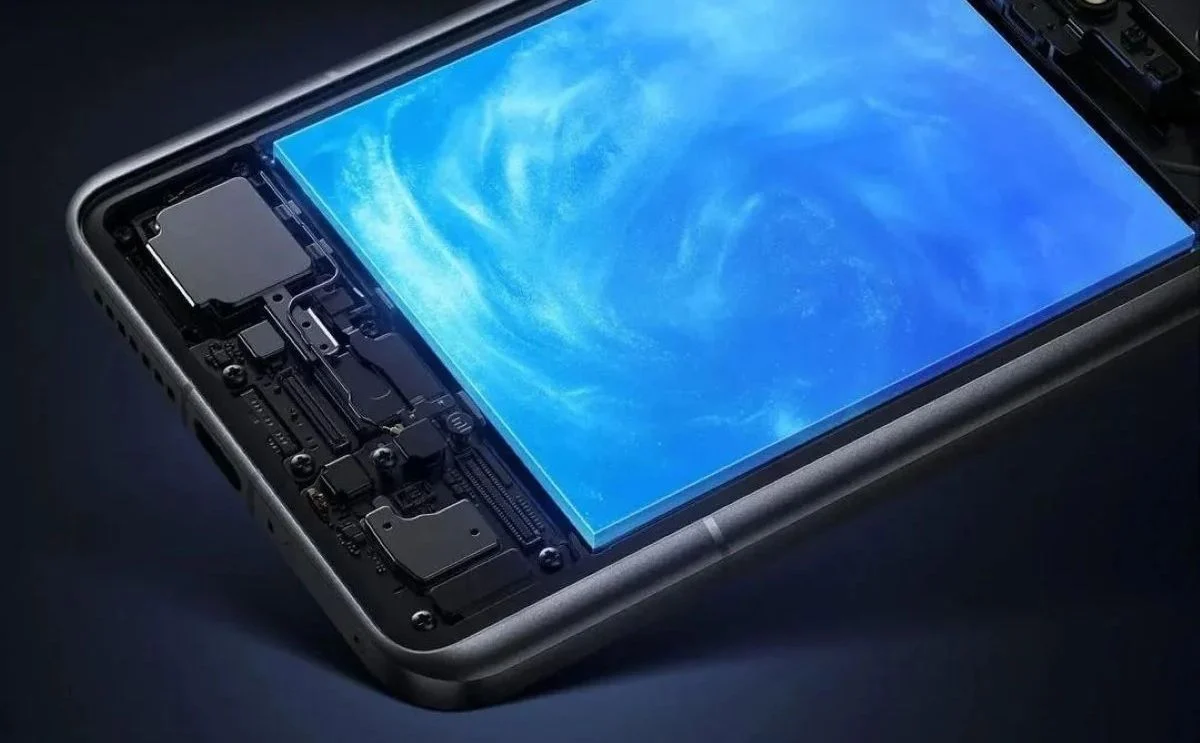 Xiaomi đang phát triển pin smartphone 7.500mAh với sạc nhanh 100W?