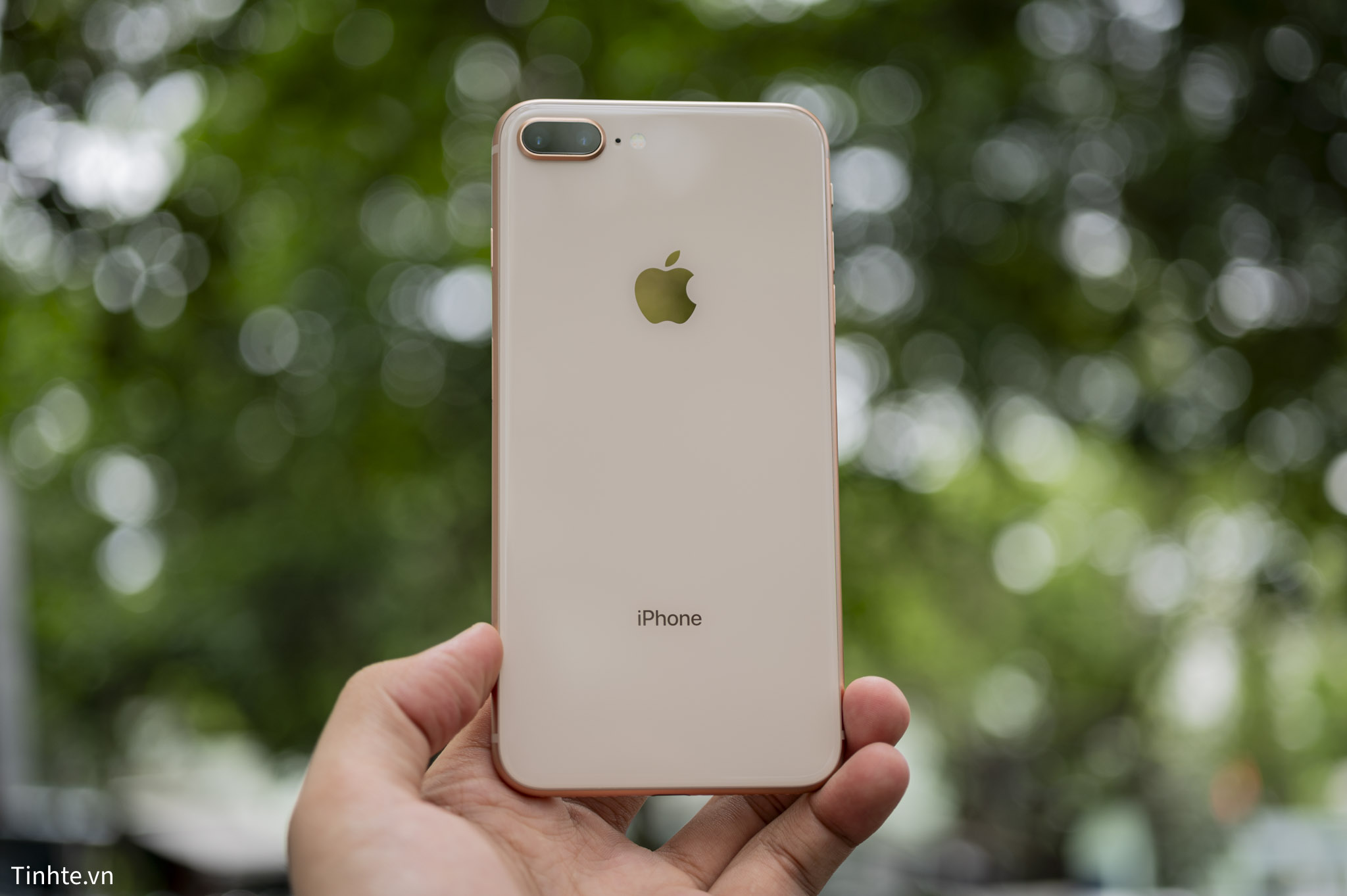 tinhte-iphone-8-plus-bo-sung-107.jpg