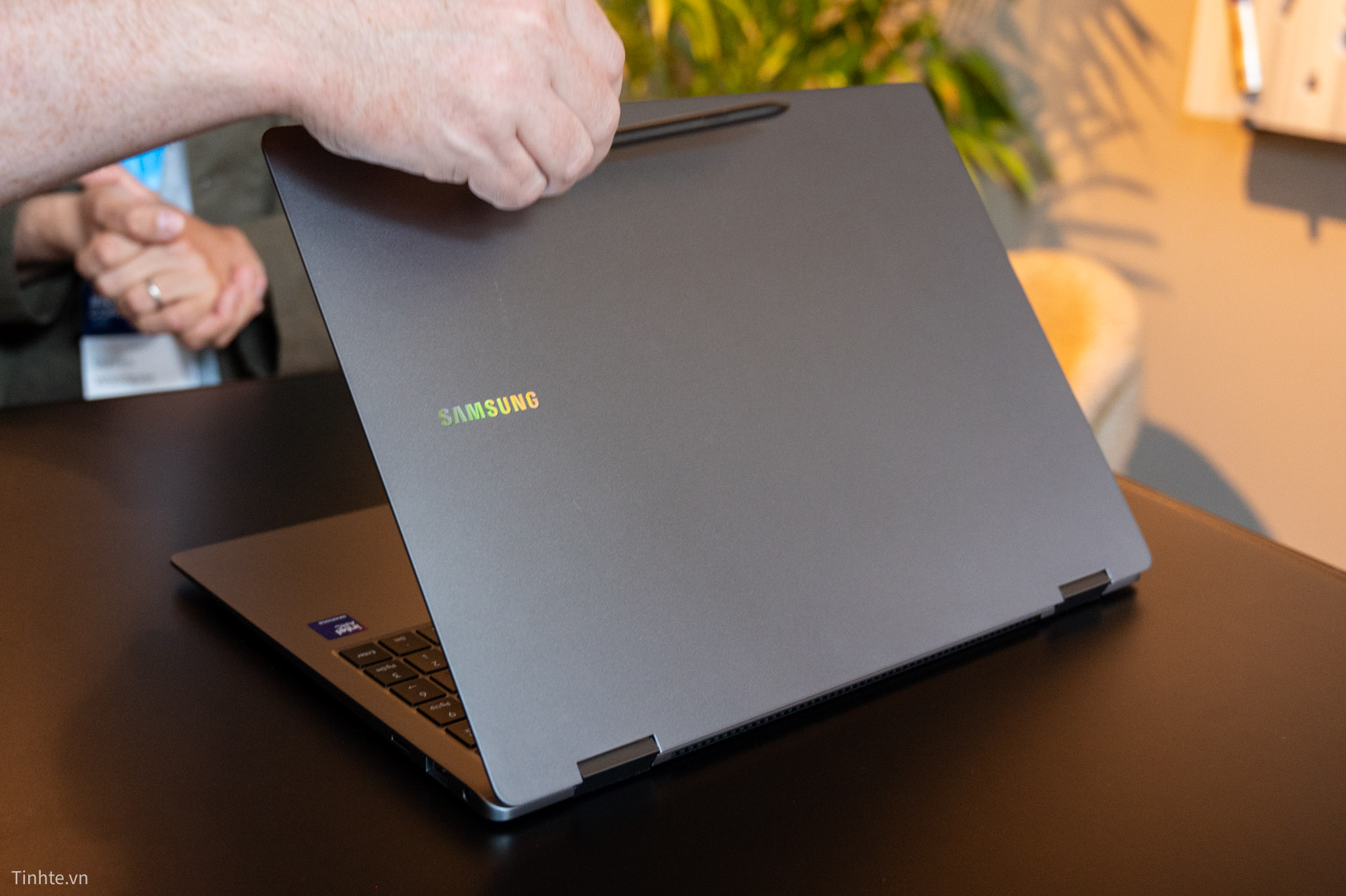 Intel Core Ultra hand on-025.jpg