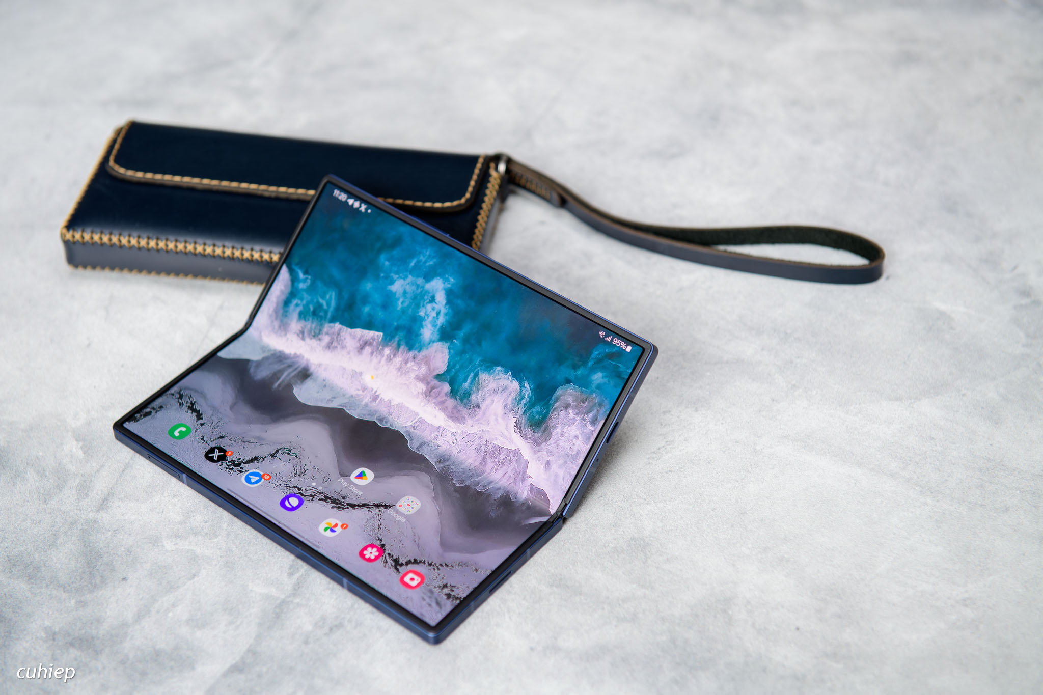 Galaxy-ZFold6-bao-da-SEN-08.jpg