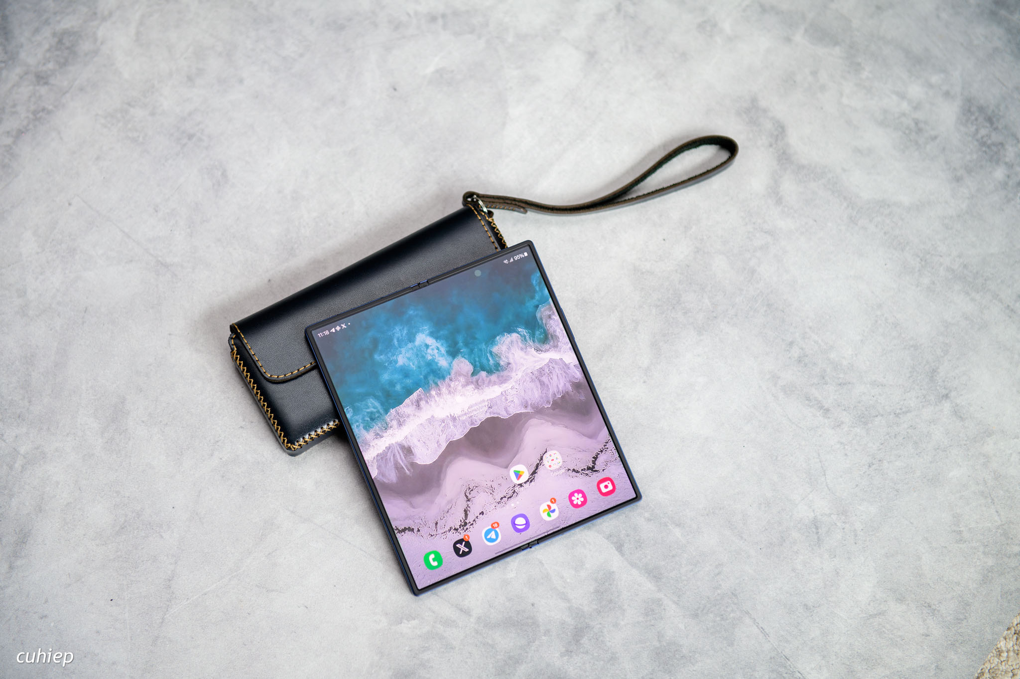 Galaxy-ZFold6-bao-da-SEN-06.jpg