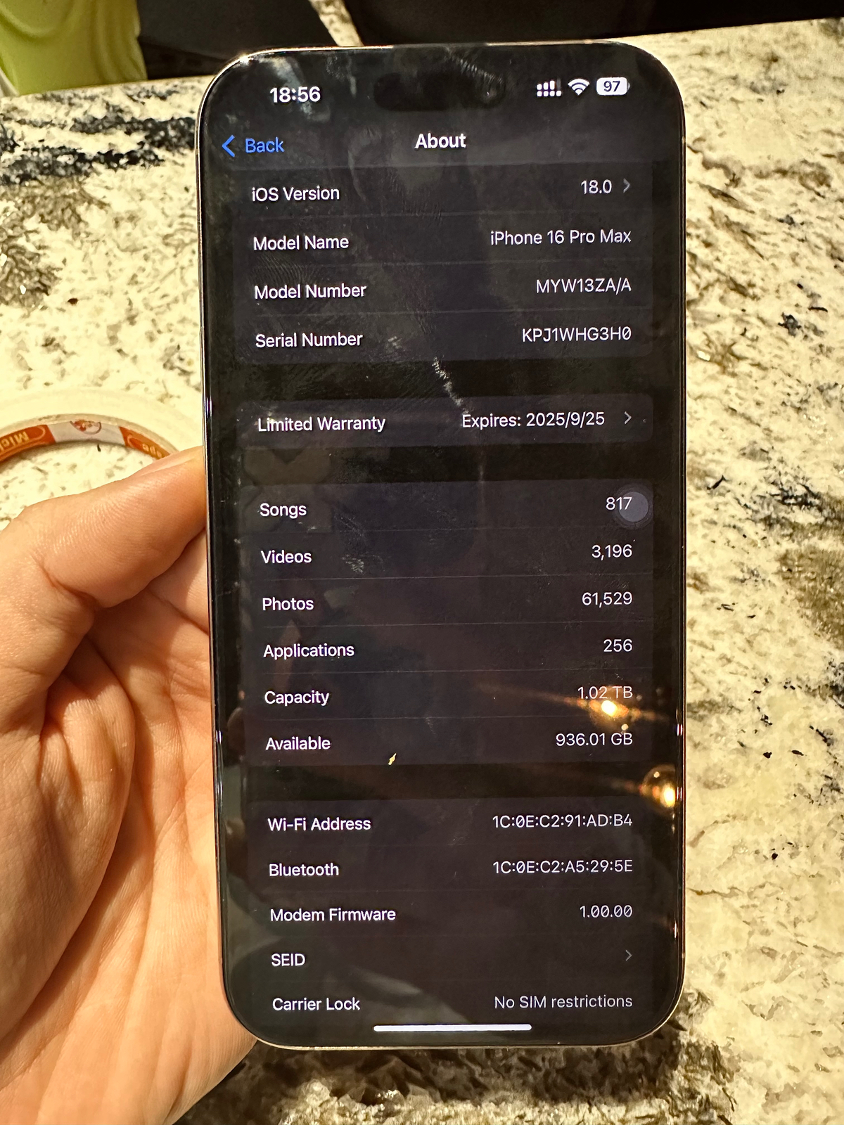 Lên bài muộn vì quá thất vọng với màu năm nay của Iphone 16 pro max, quá nhạt so với ảnh giới thiệu