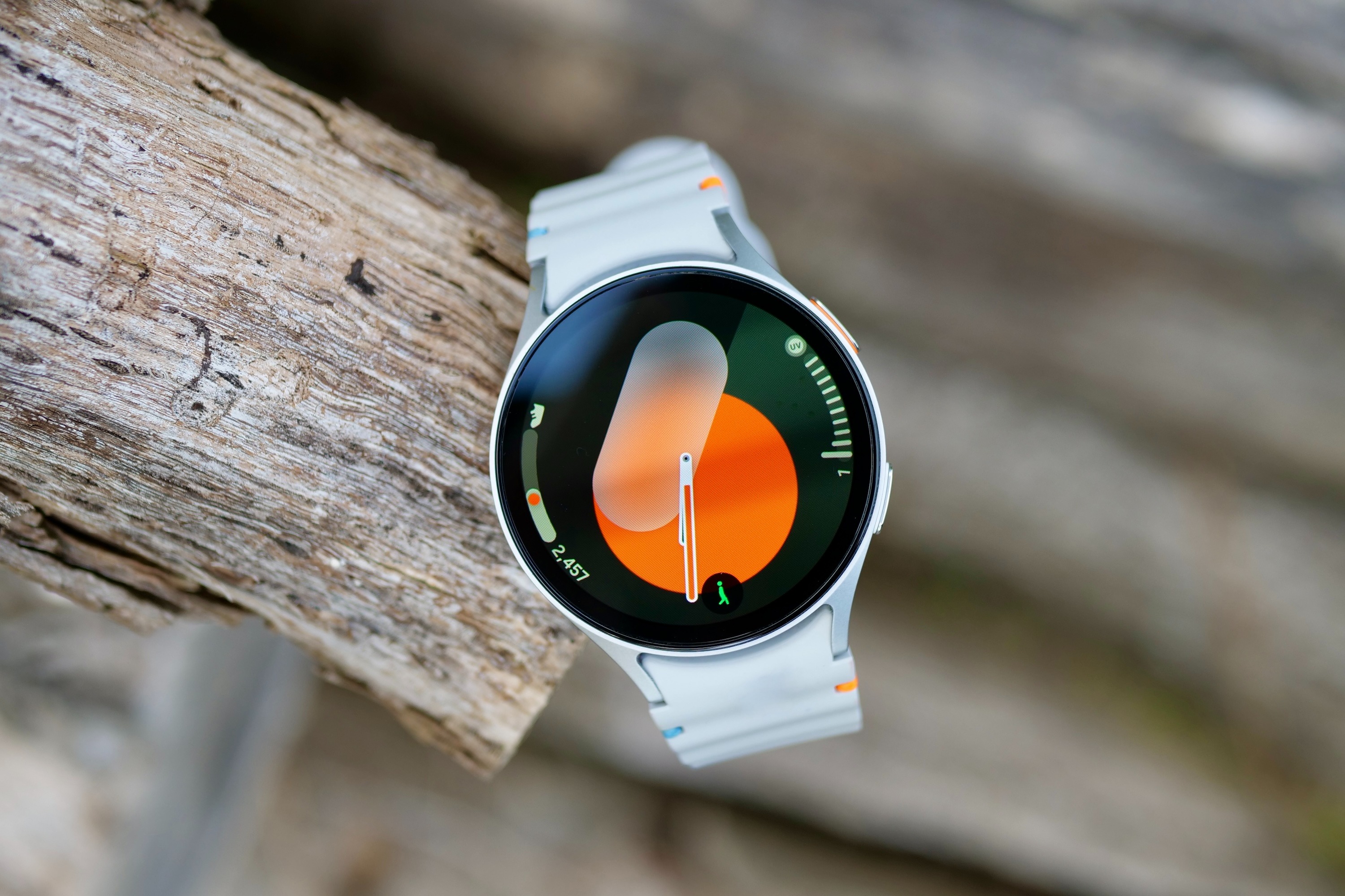 galaxy-watch-7-hero-2.jpg