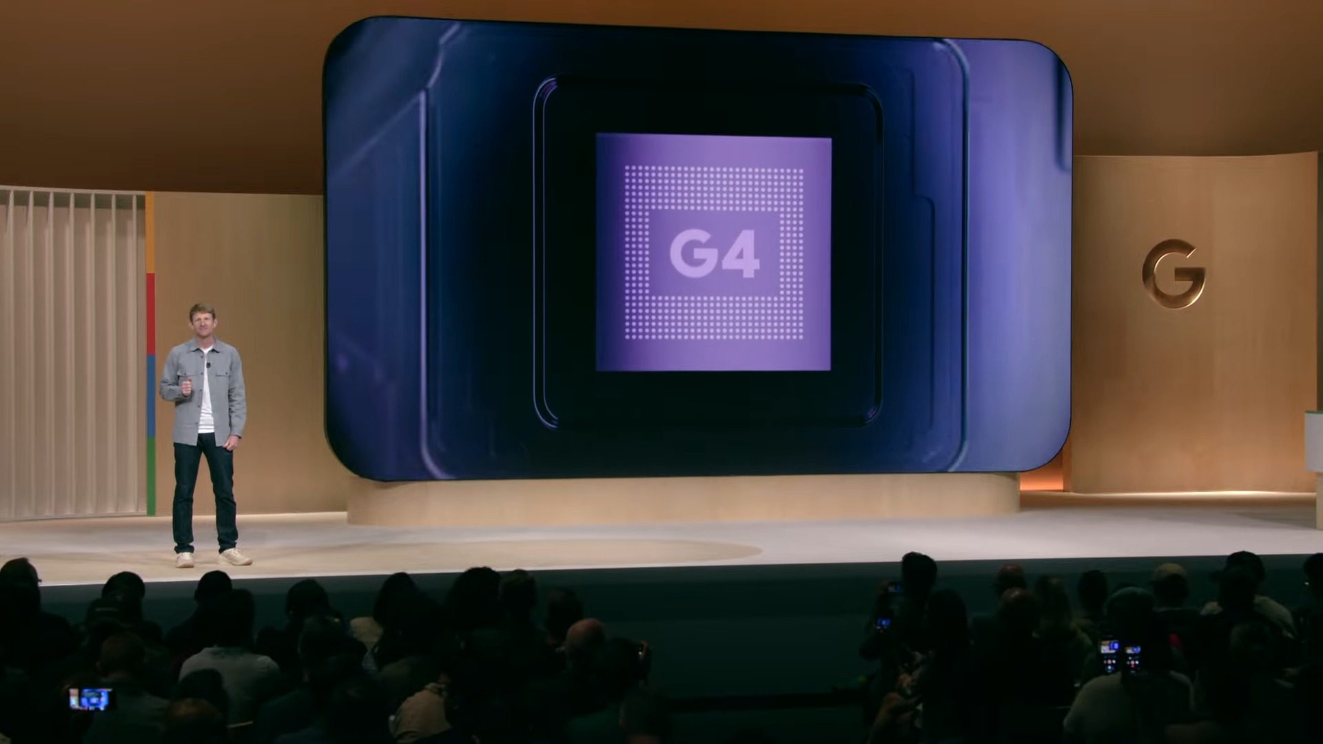 8426972-MadeByGoogle-24--Keynote.jpg