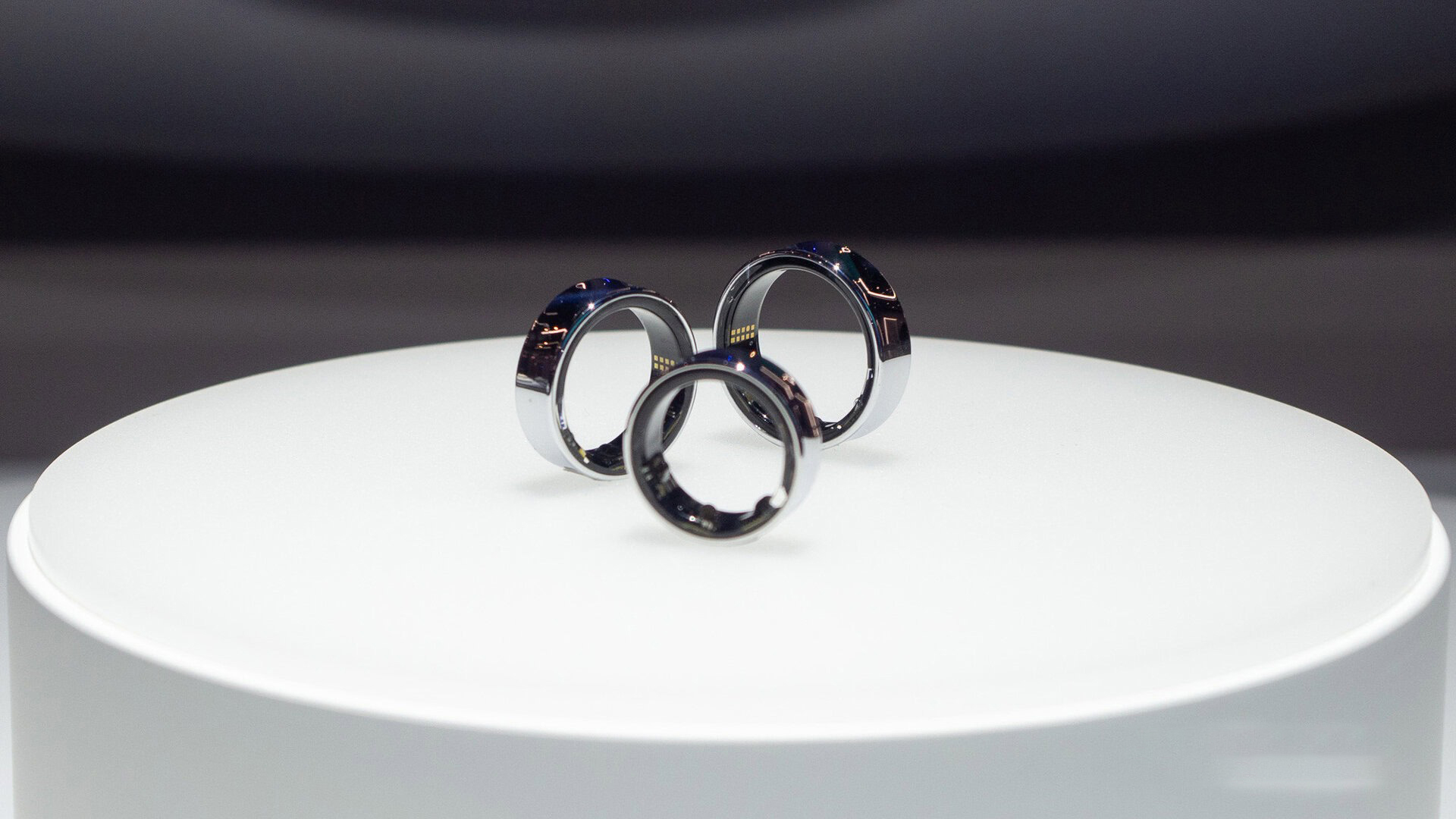 samsung-galaxy-ring-silver-1.jpg
