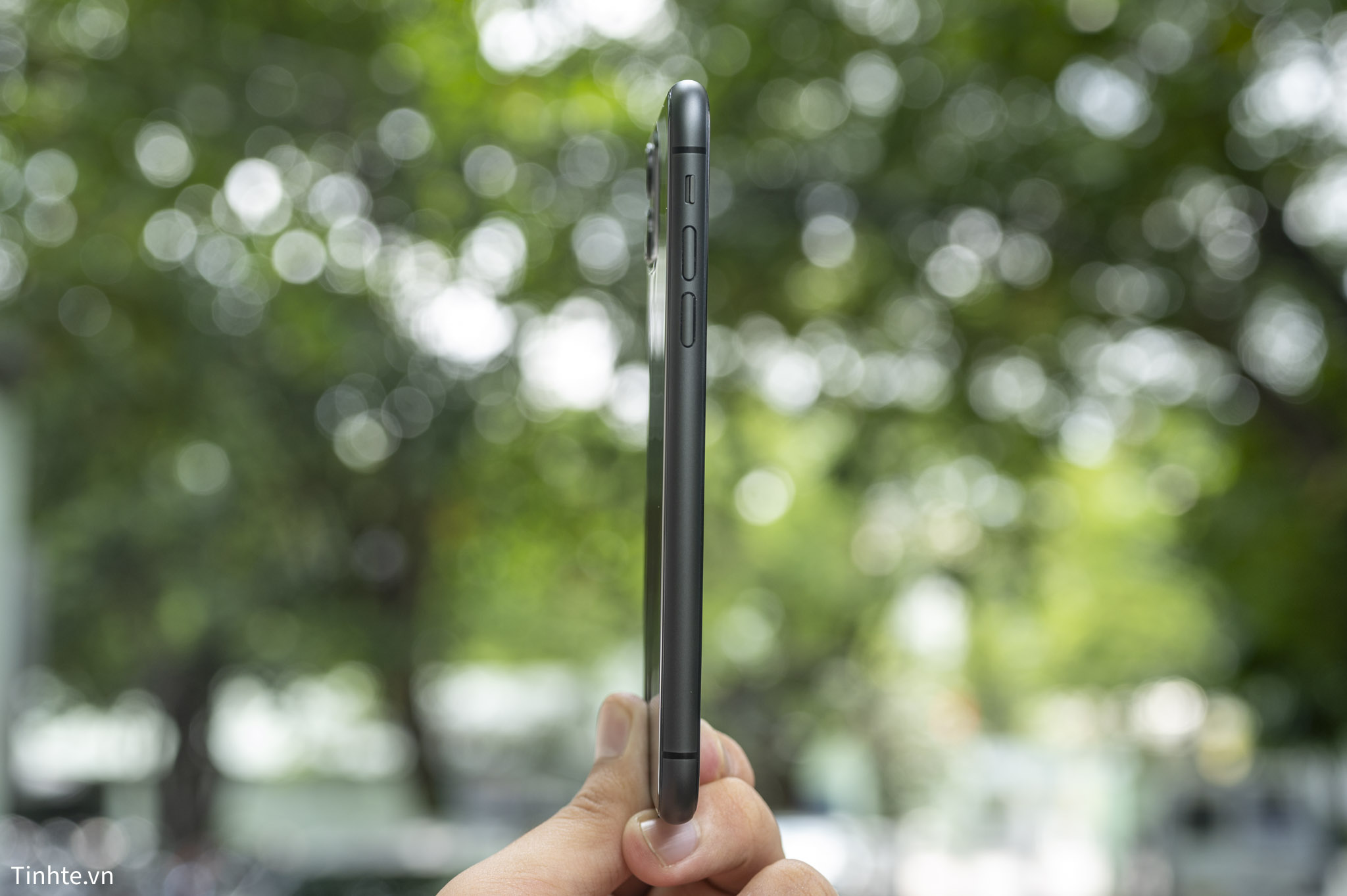 iPhone 11-12.jpg
