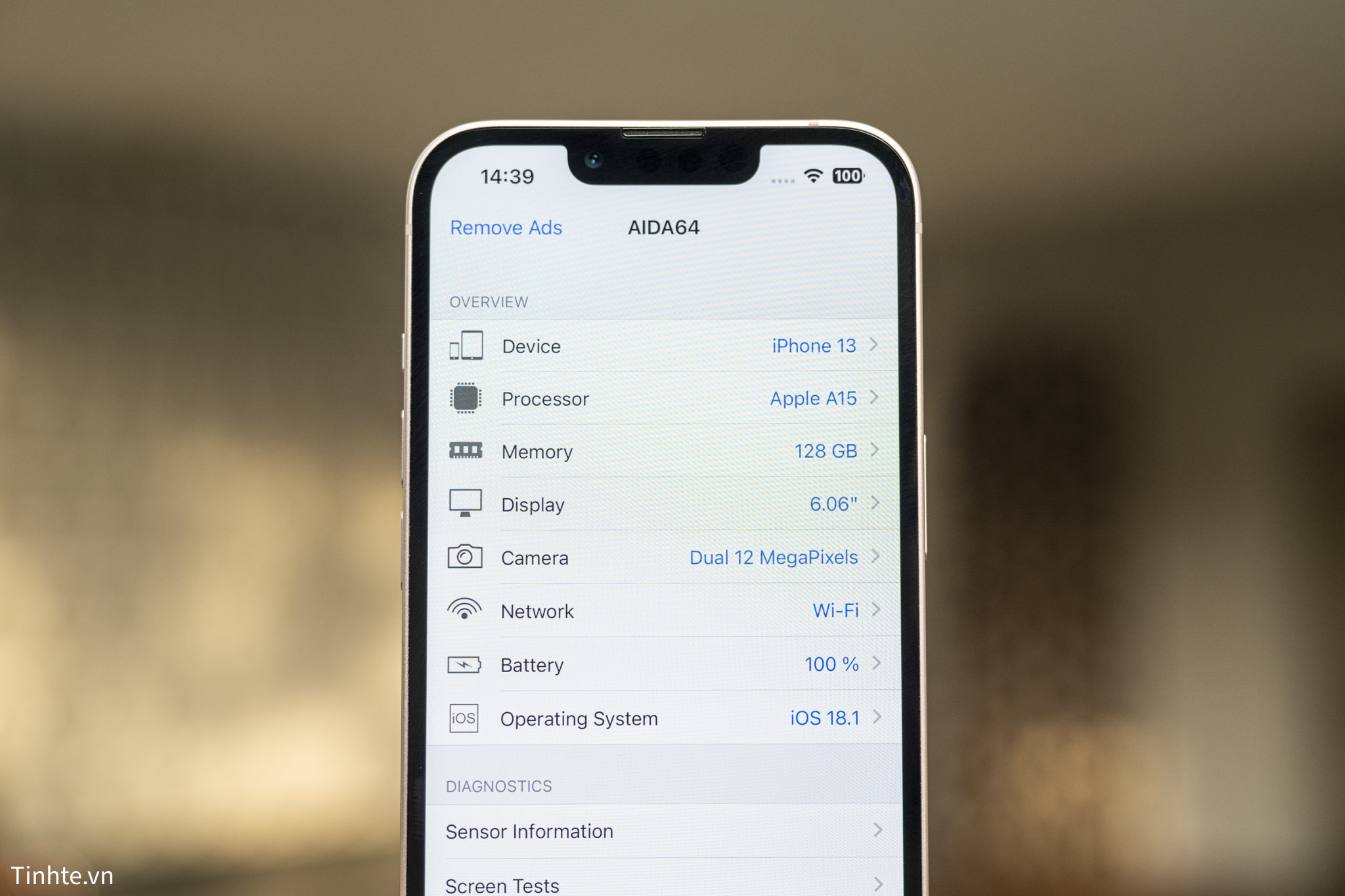 Apple iPhone 13-04.jpg